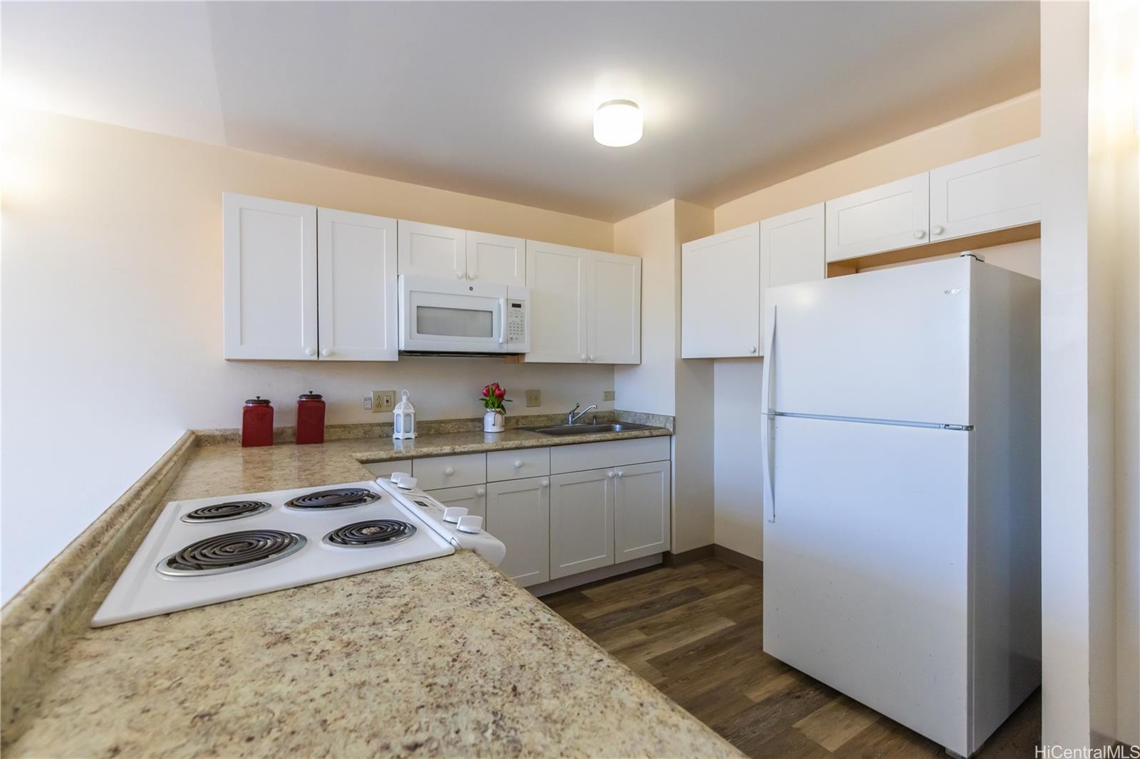 3045 Ala Napuaa Place  Unit 406