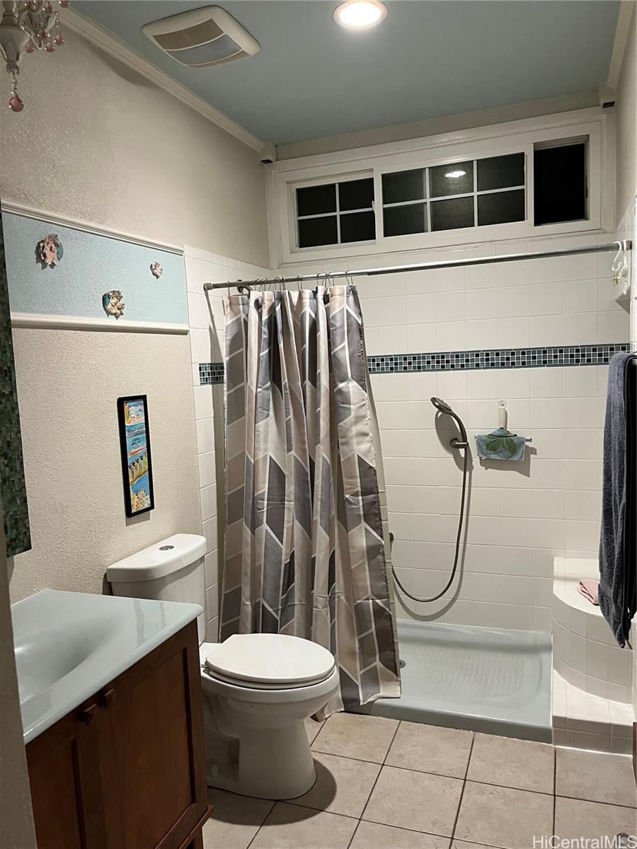 Photo 12 of 22