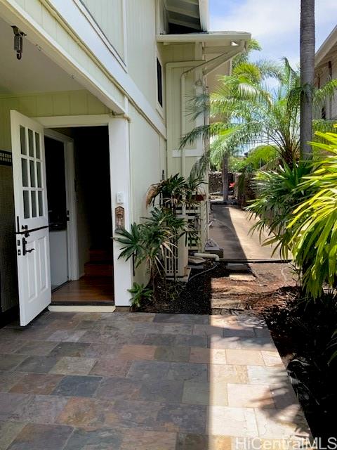 Photo 17 of 22