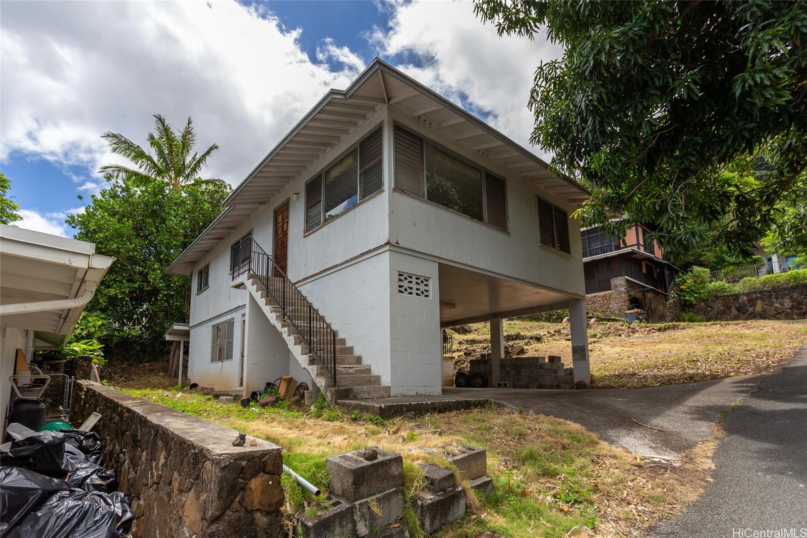 1927 Uluwehi Place