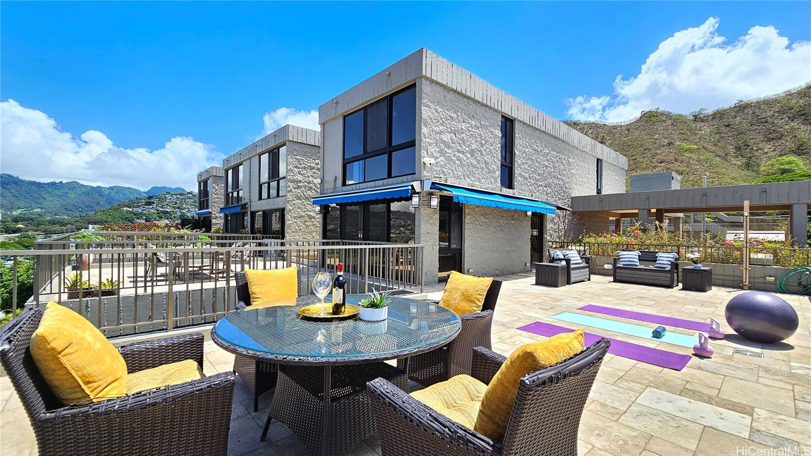 217 Prospect Street M4