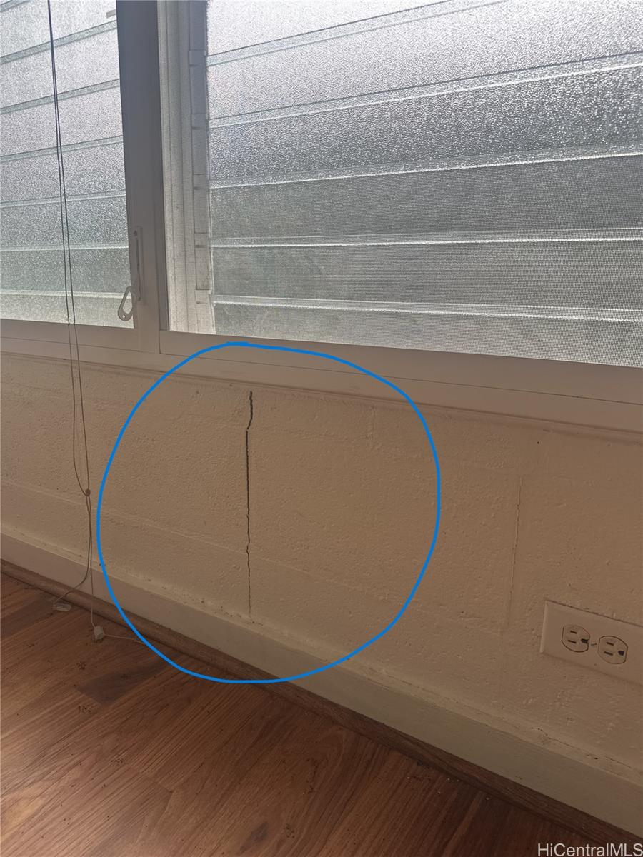Photo 20 of 21