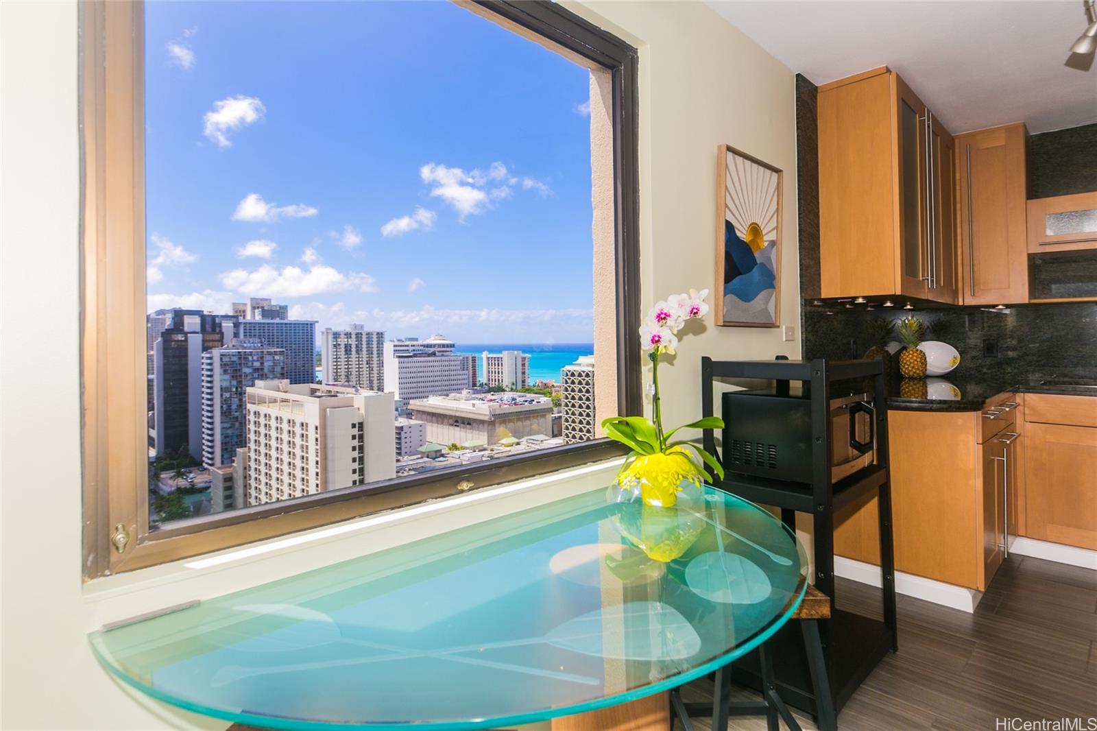 2140 Kuhio Avenue 2401