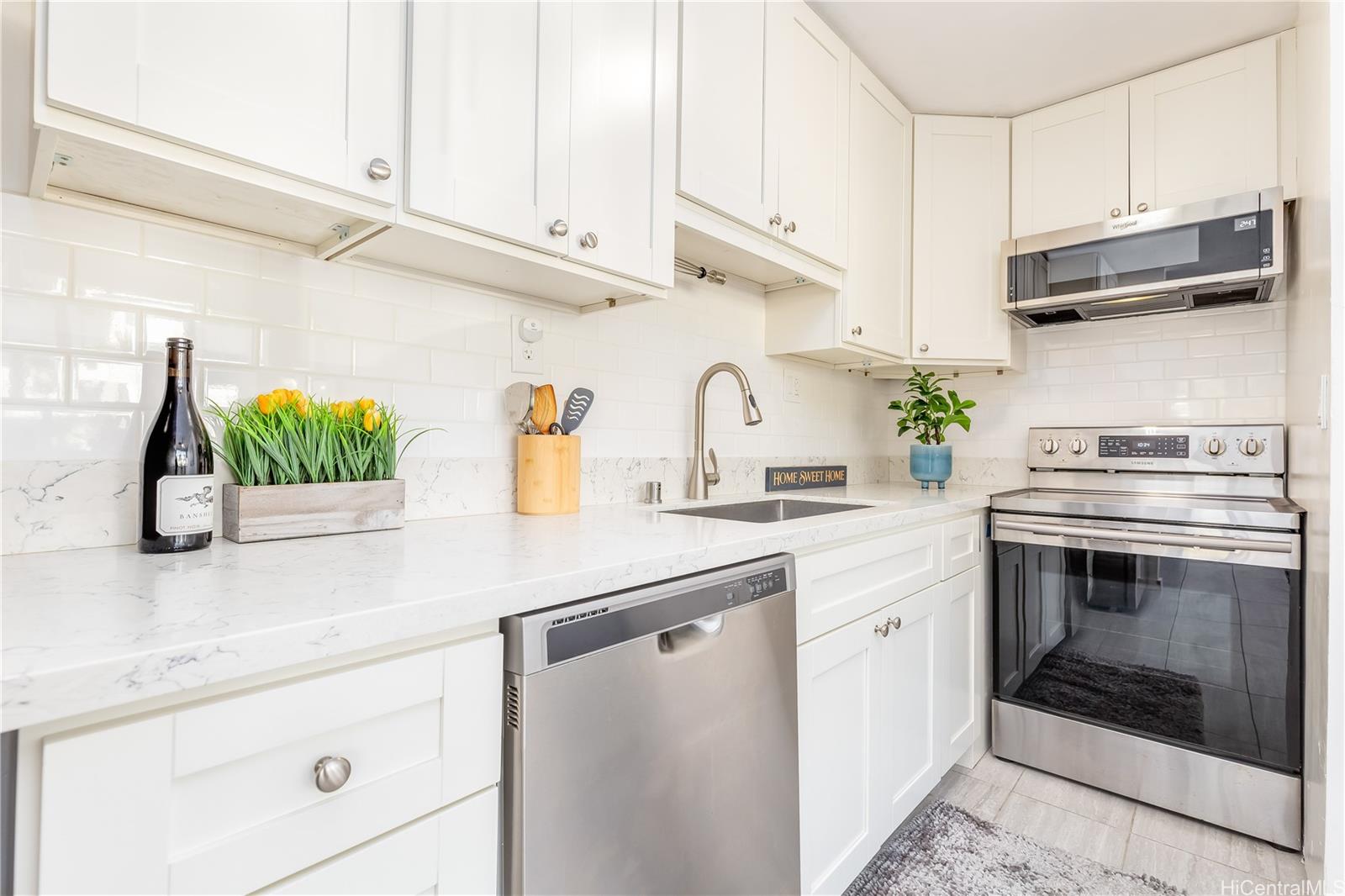 3083 Pualei Circle 101