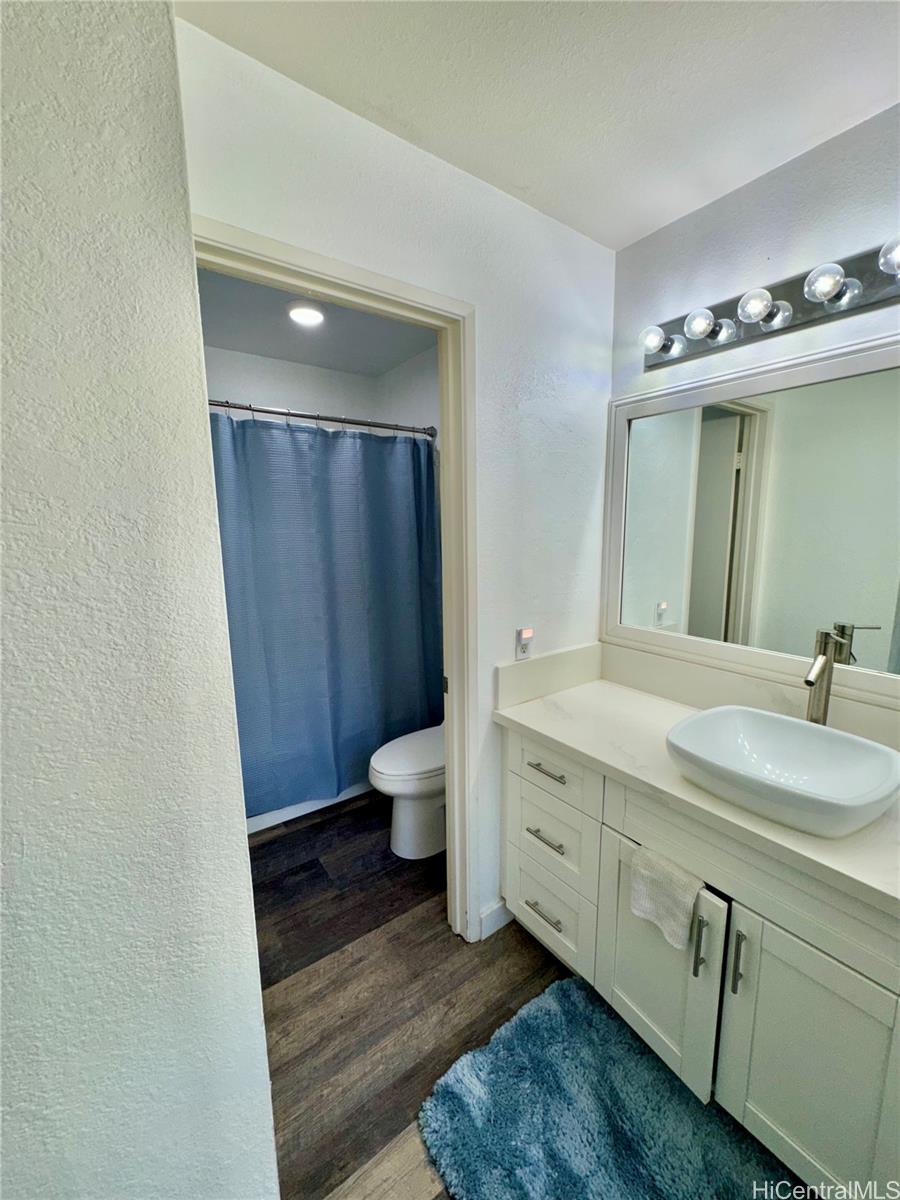 645 Mananai Place  Unit 23BD
