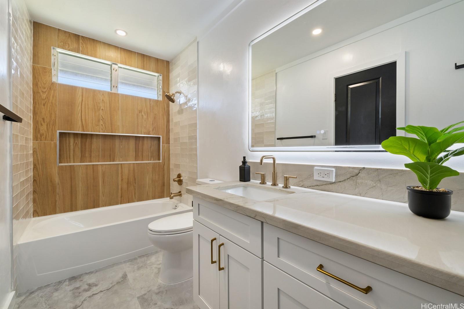 98-825-B Iho Place  Unit 45