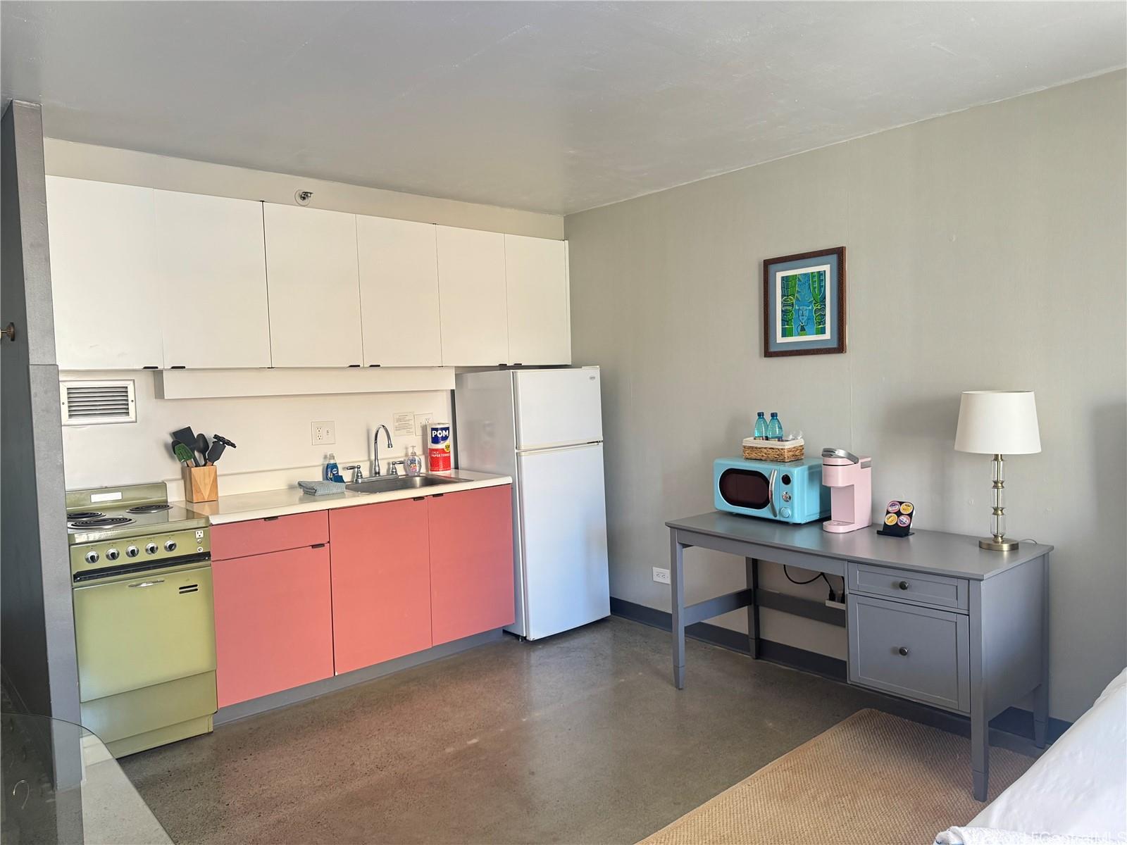 364 Seaside Avenue 702