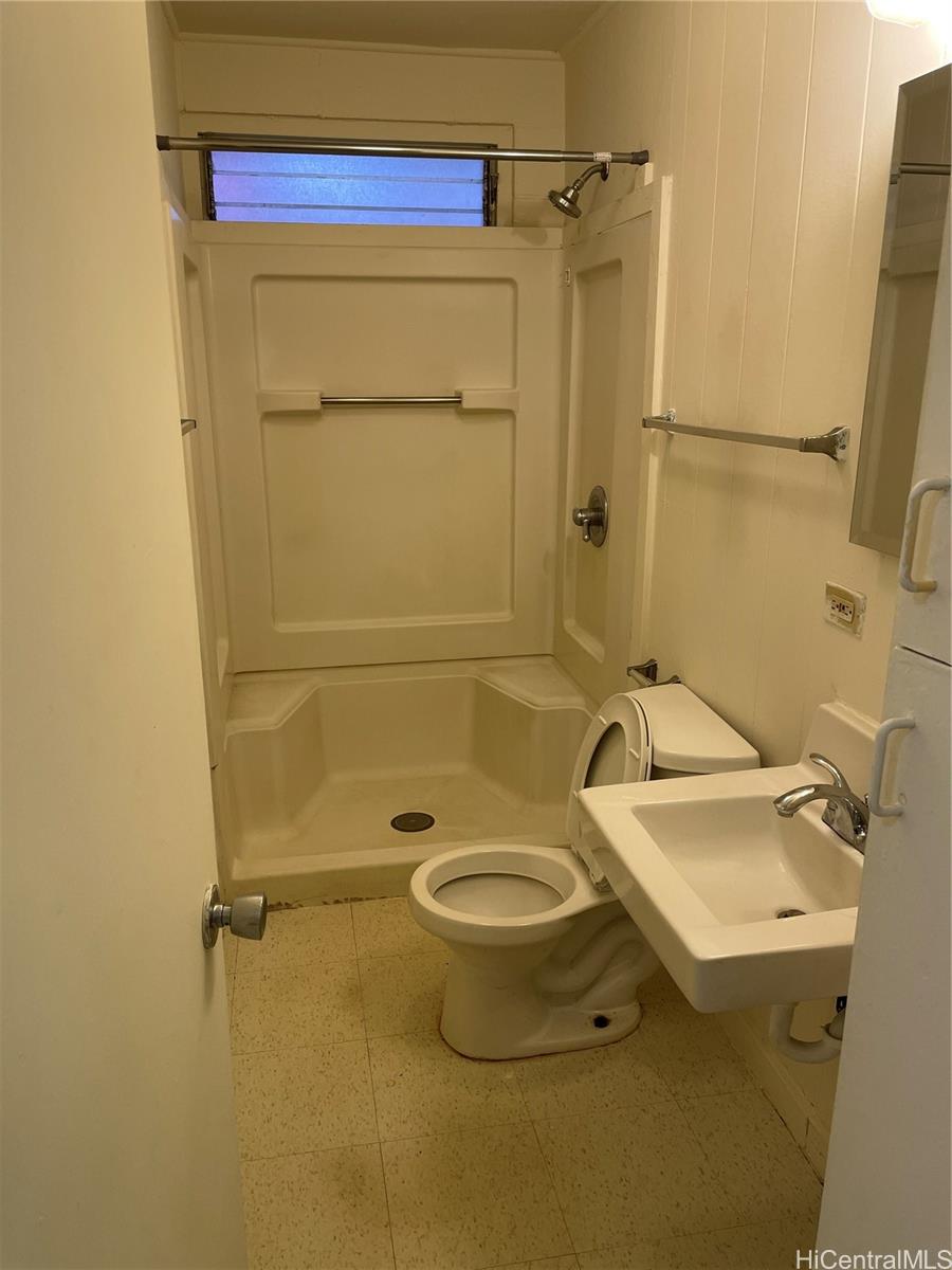 Photo 8 of 21