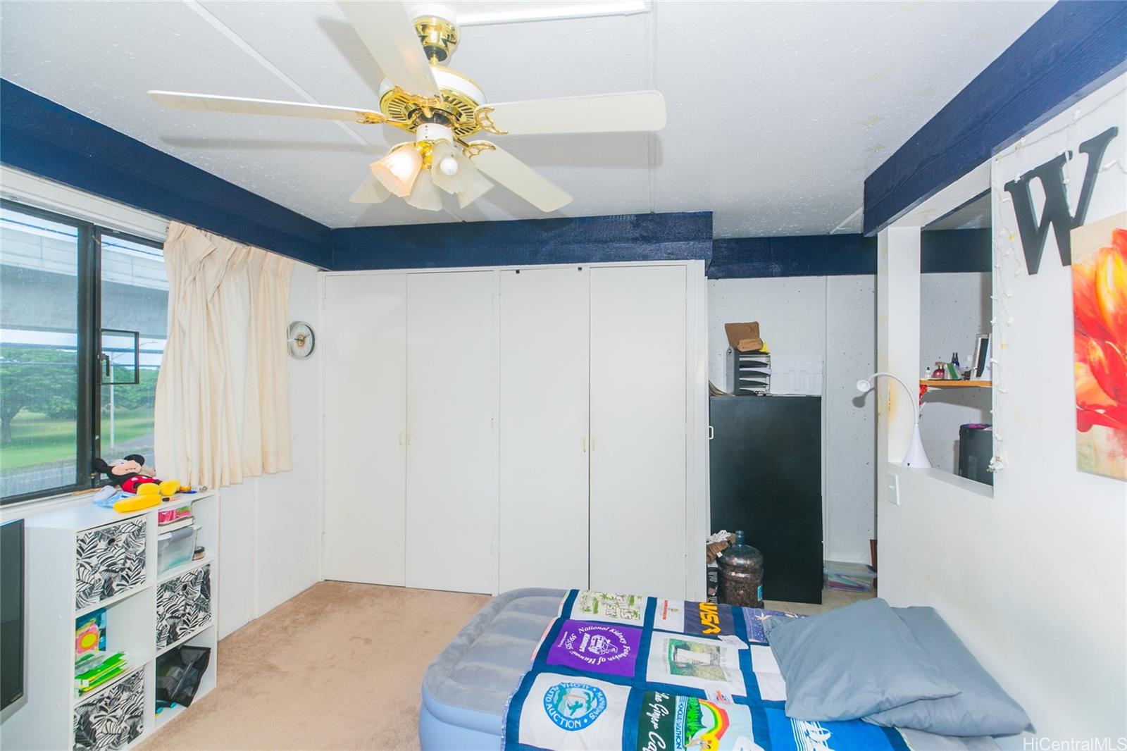 Photo 15 of 25