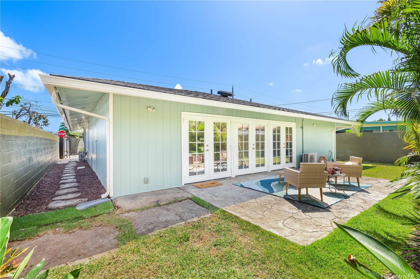 749 Oneawa Street