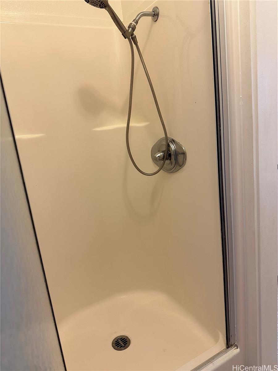 Photo 6 of 24