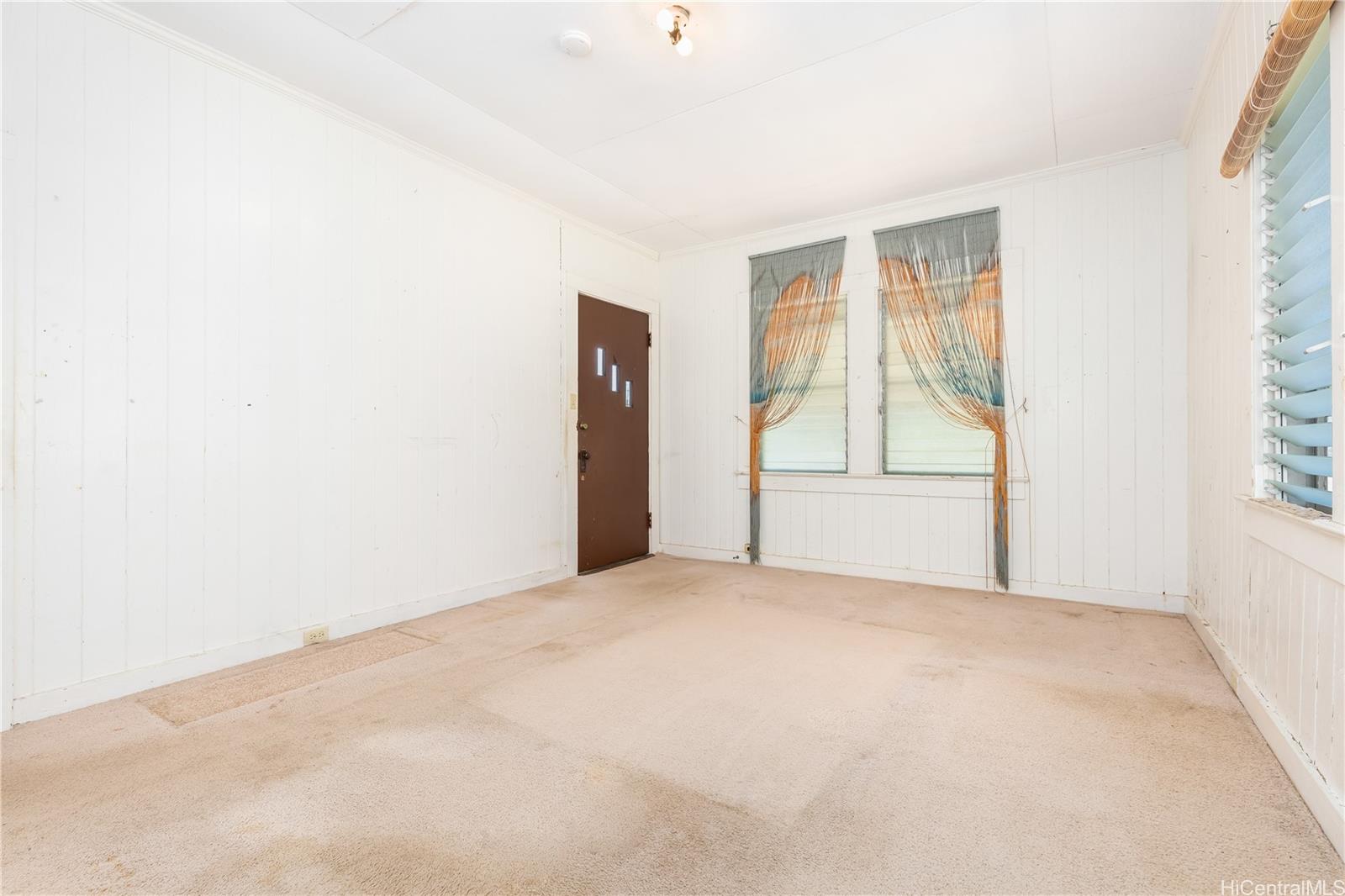 Photo 8 of 22