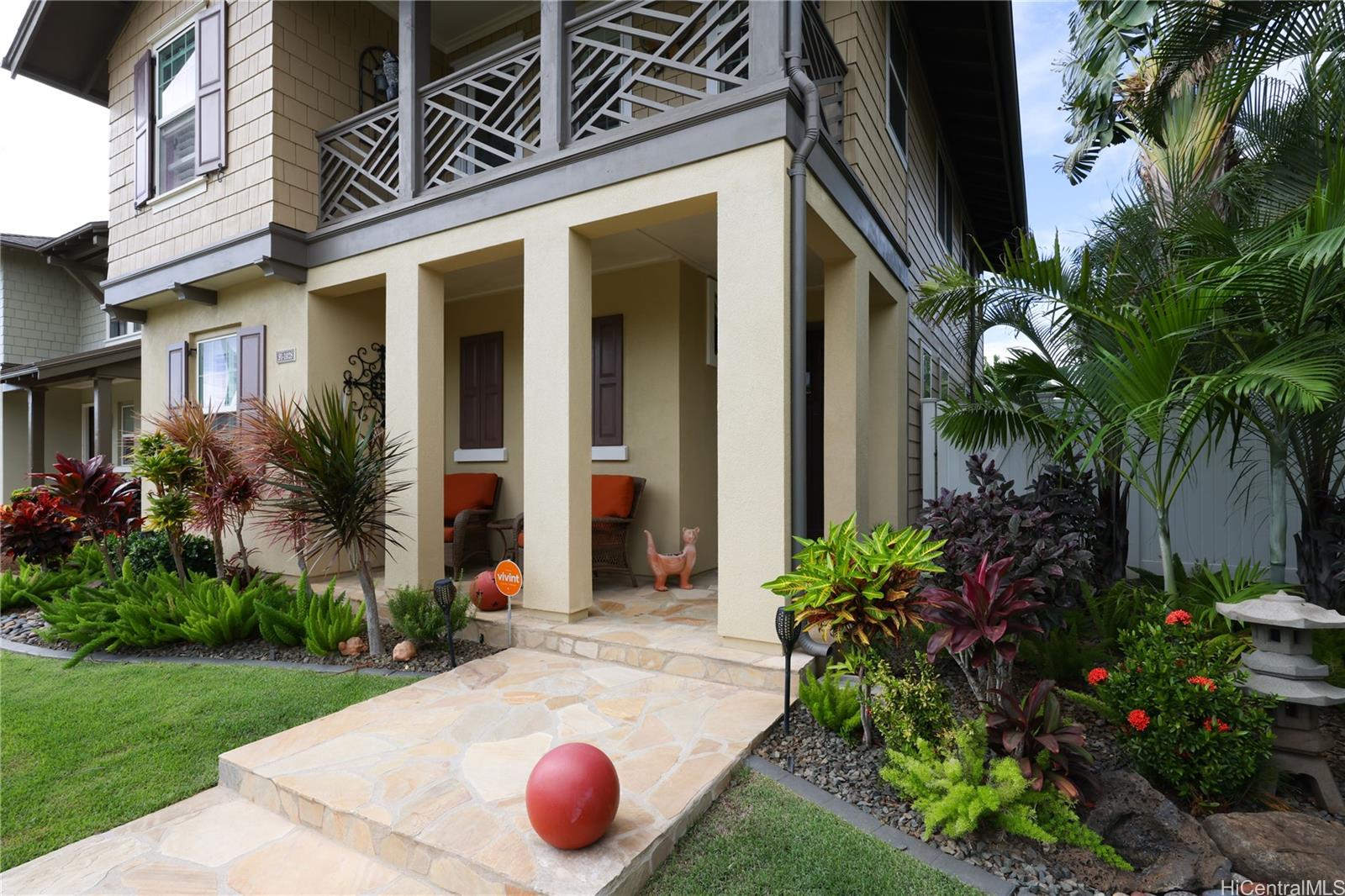 91-1028 Waiinu Street