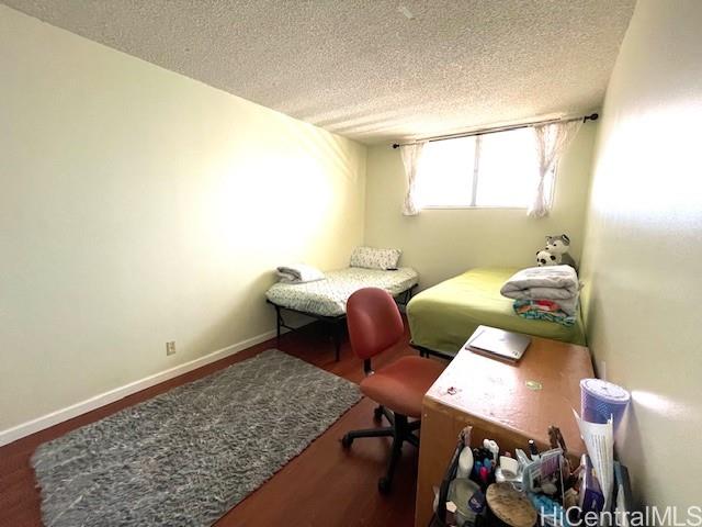 Photo 6 of 21
