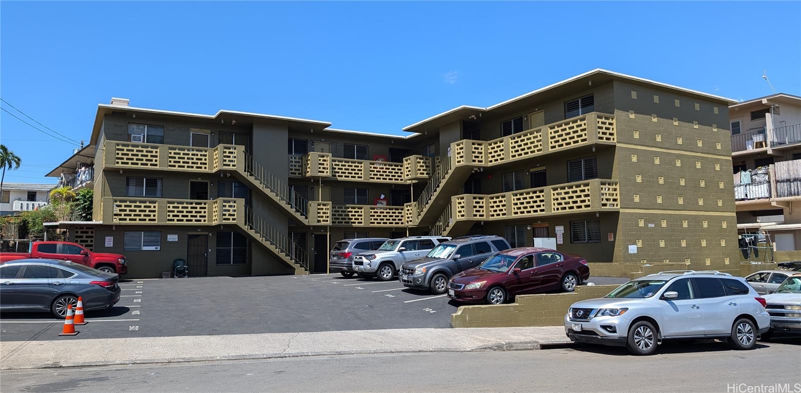 94-111 Pupunohe Street