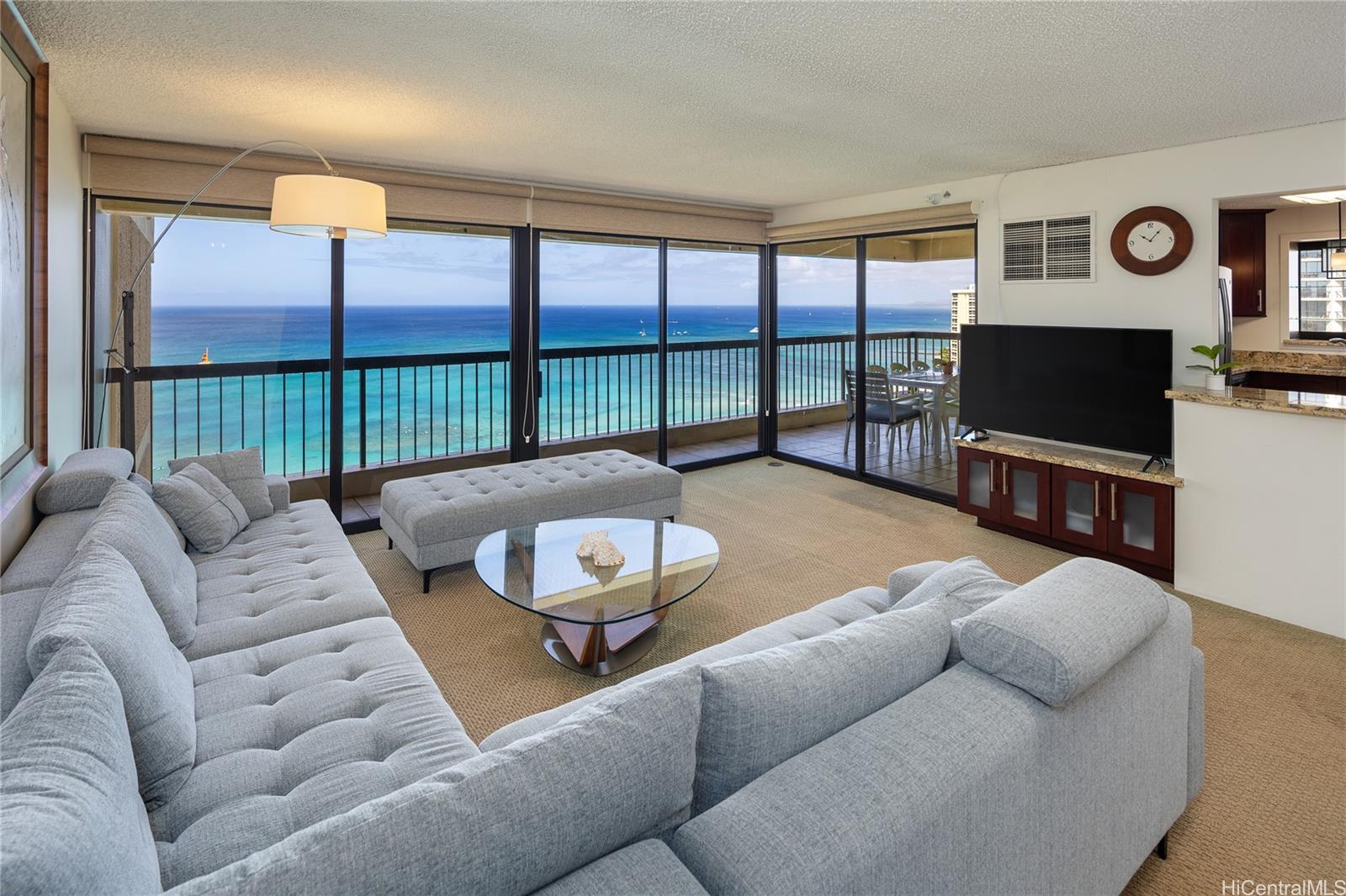 2470 Kalakaua Avenue 3004