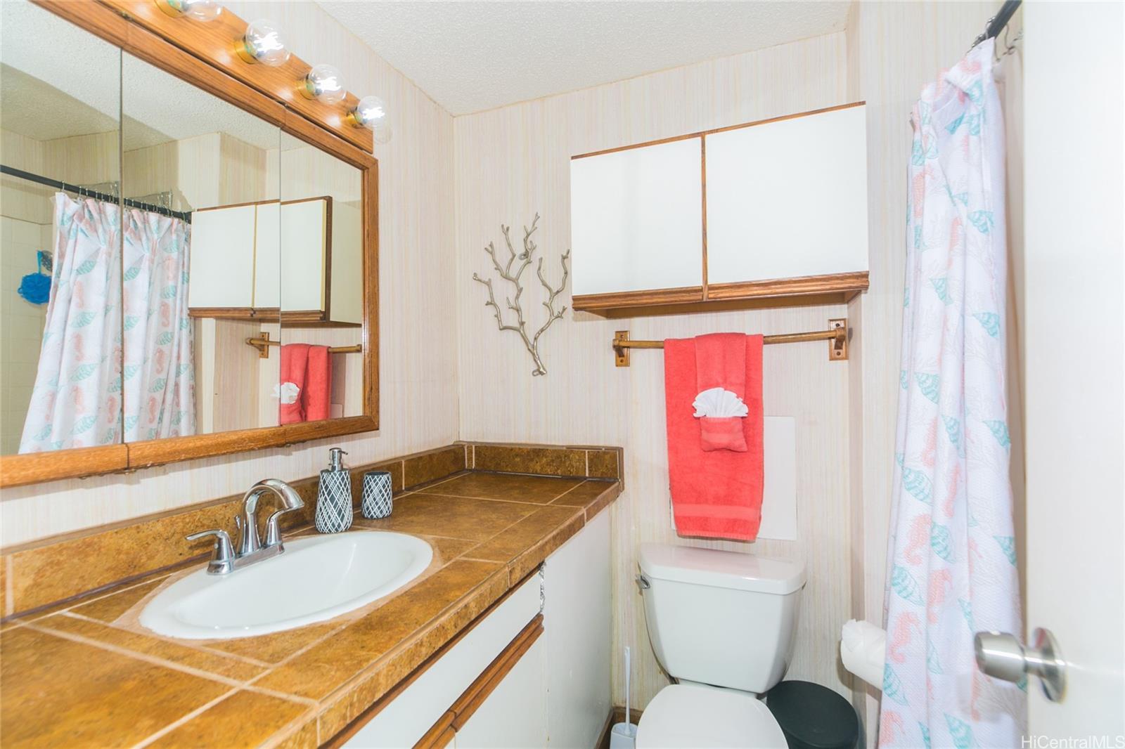 85-175 Farrington Highway  Unit A117