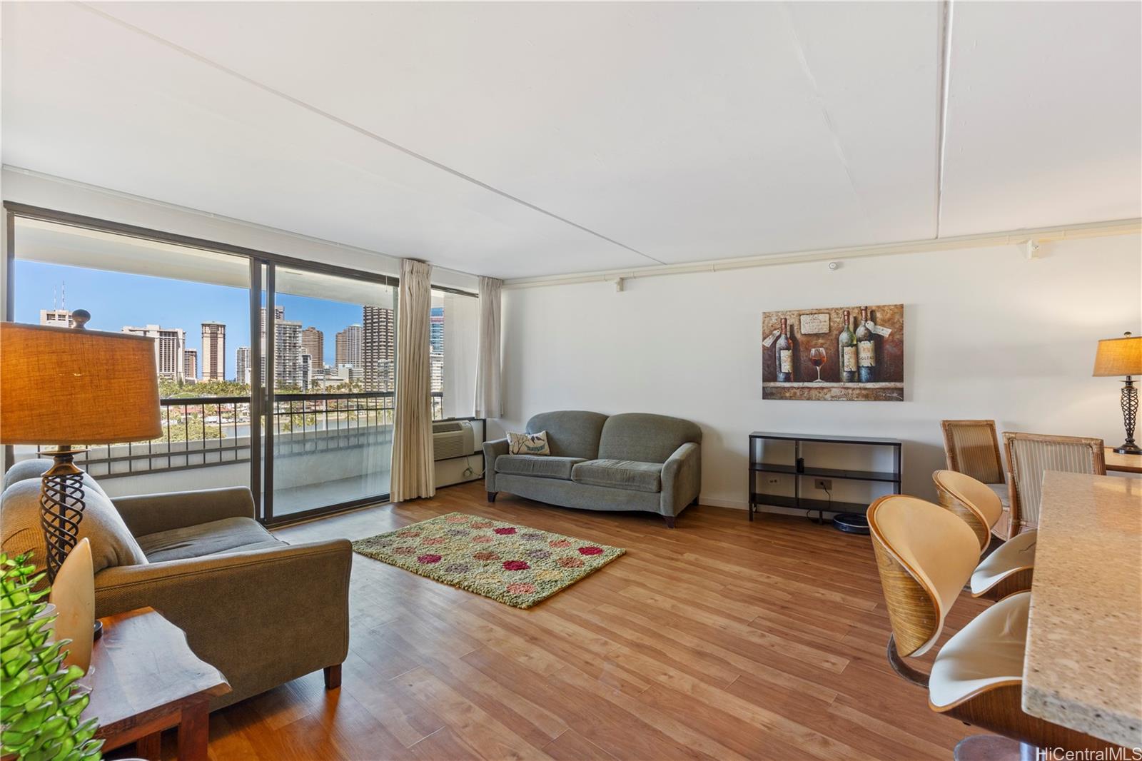 2333 Kapiolani Boulevard  Unit 814