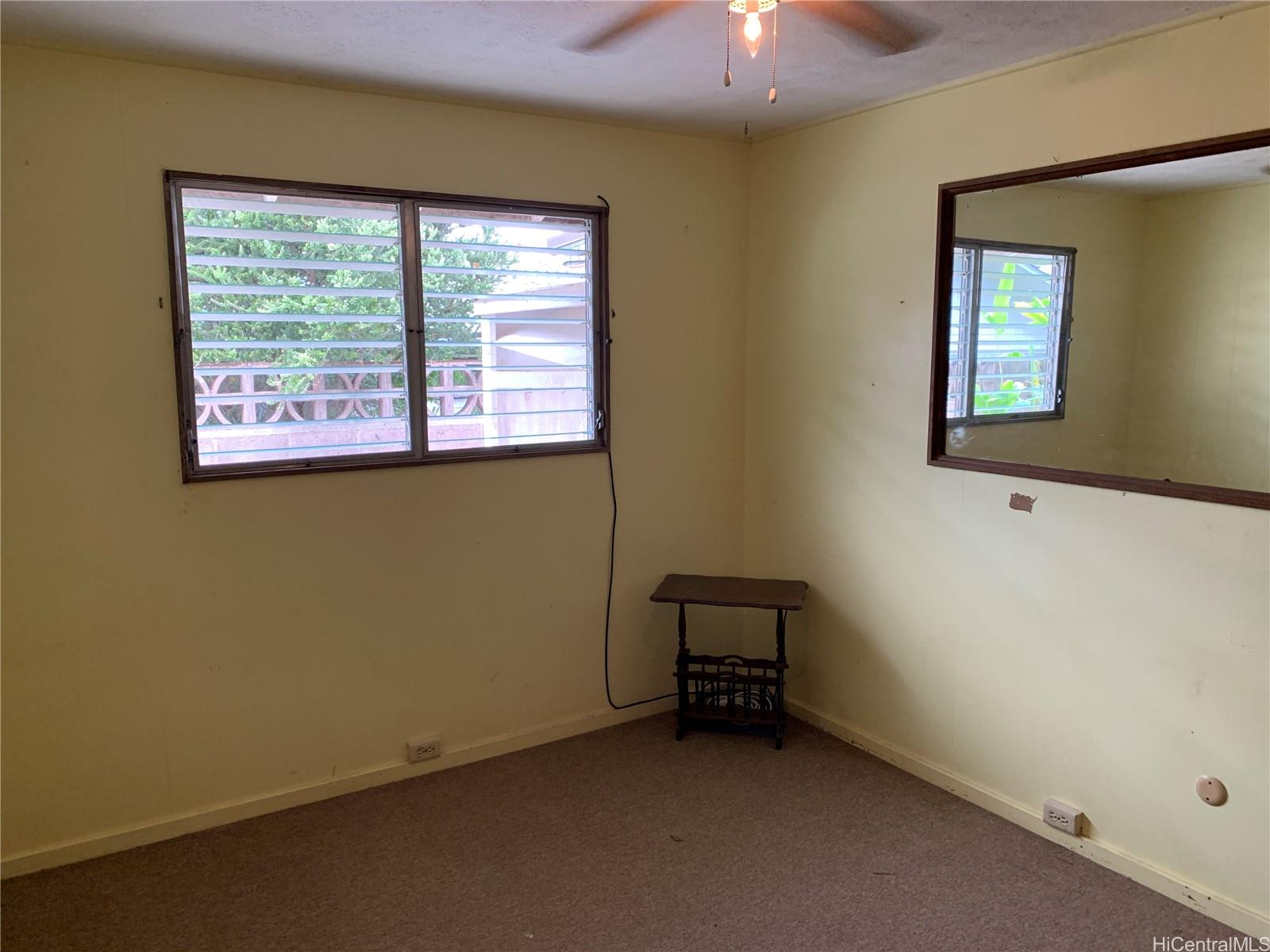 Photo 16 of 21