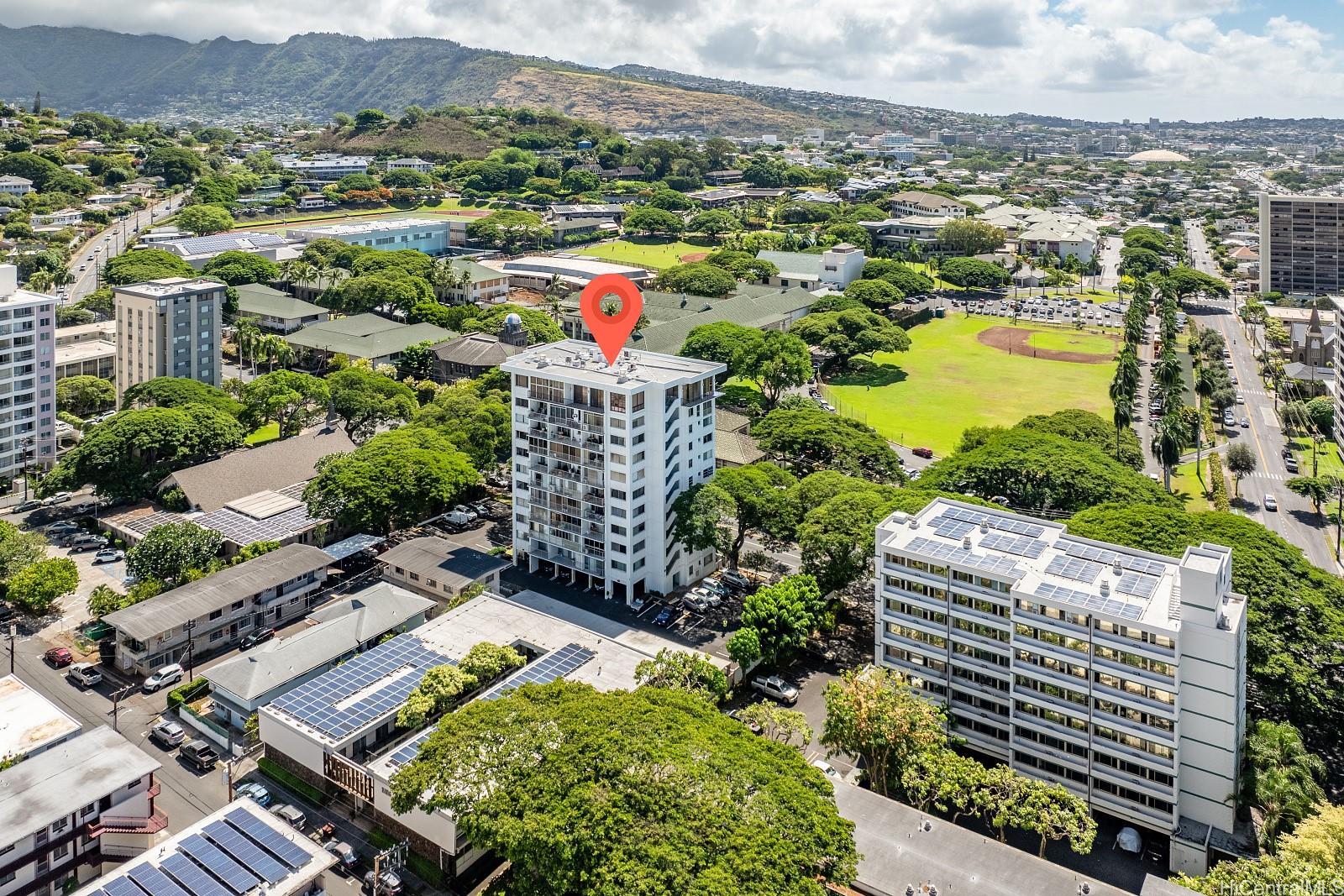 1710 Punahou Street 902