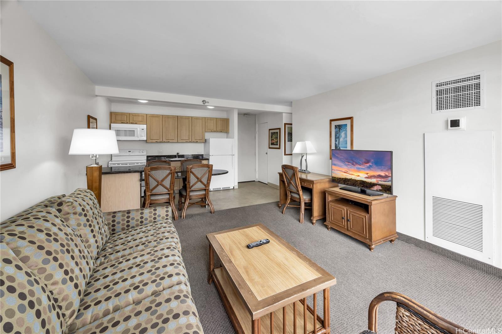 229 Paoakalani Avenue 1409
