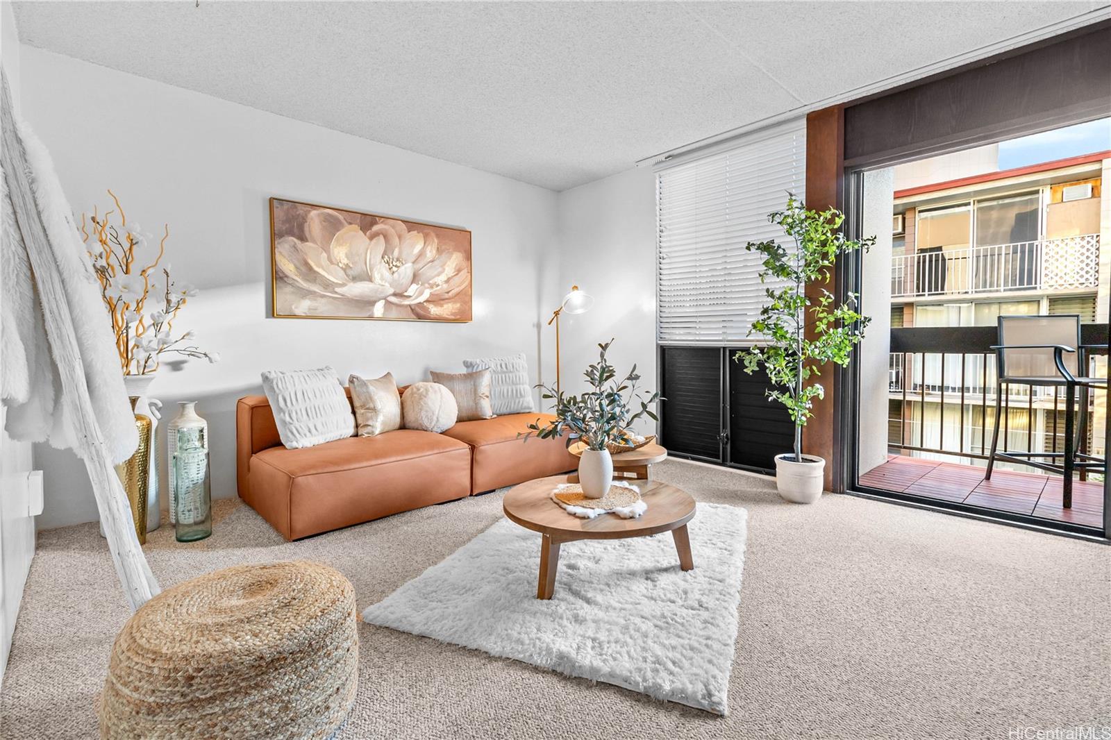 1005 Ala Lilikoi Street W207