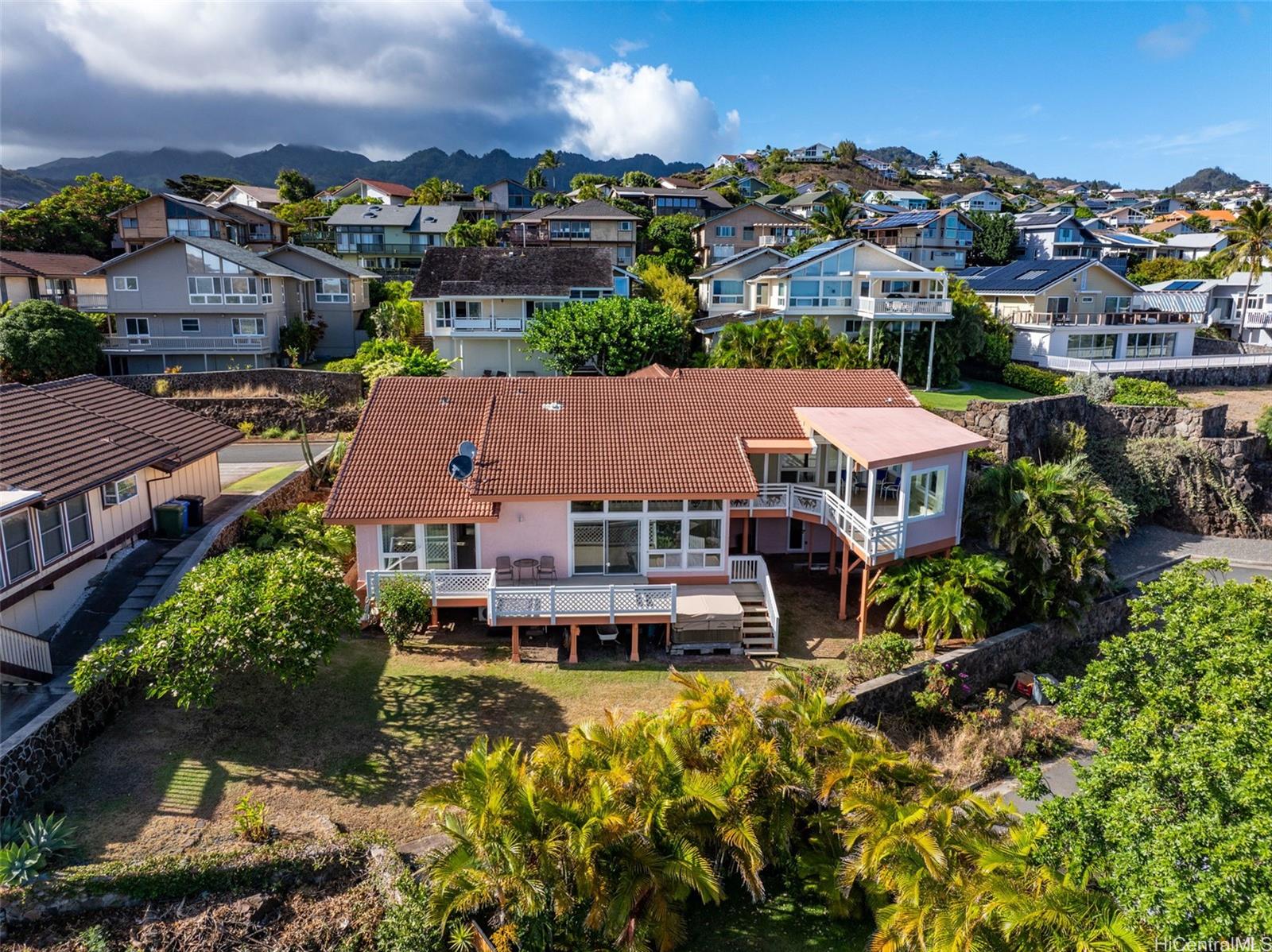 933 Kapoho Place