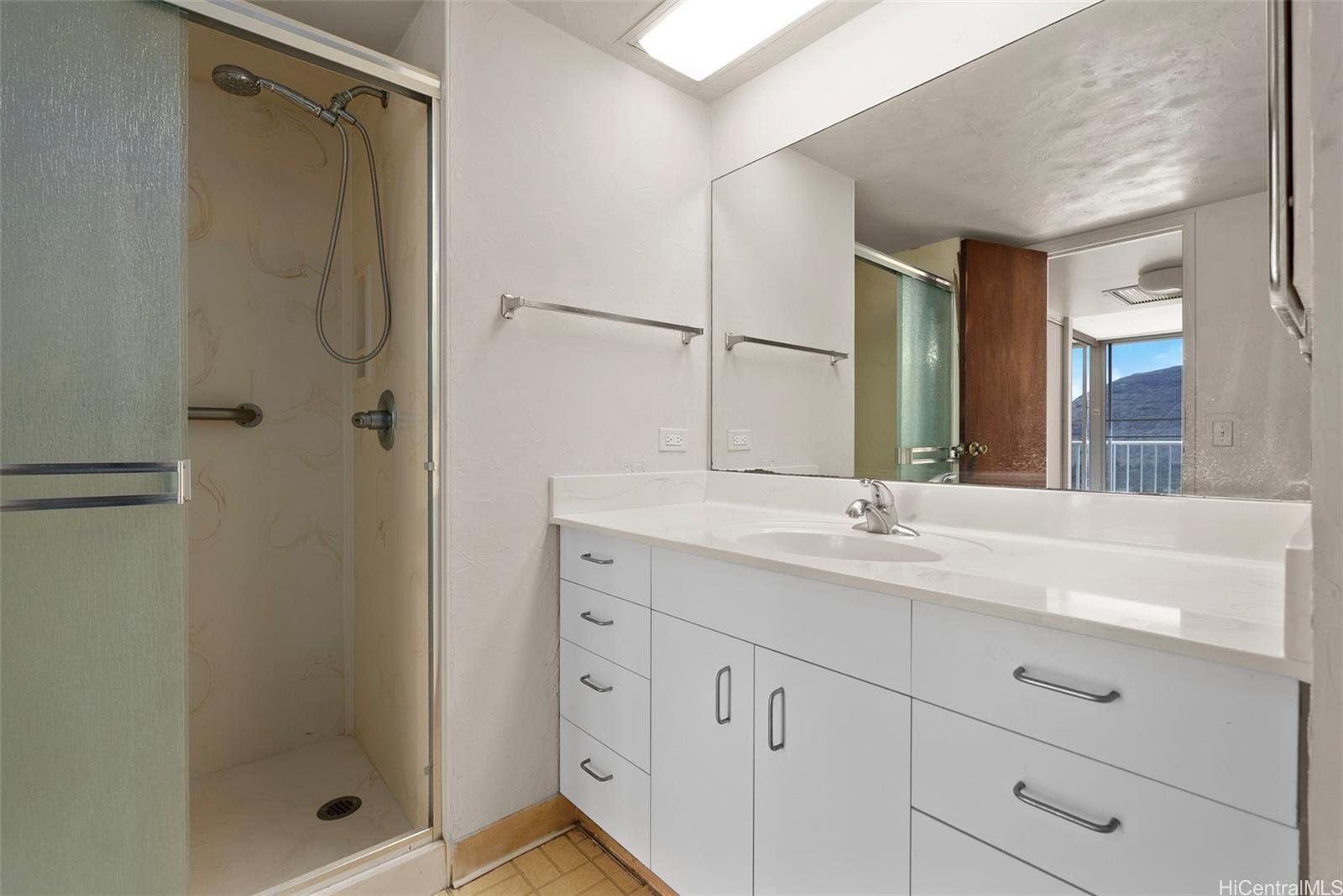 84-710 Kili Drive  Unit D1016