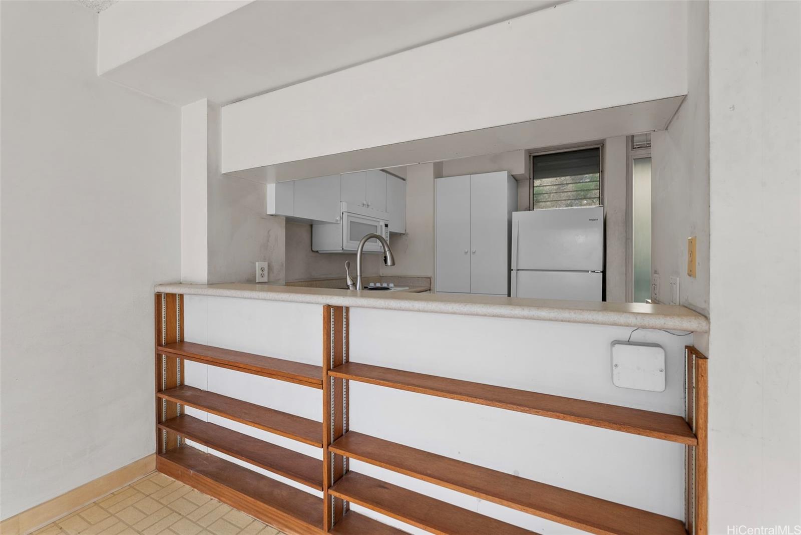 84-710 Kili Drive  Unit D1016