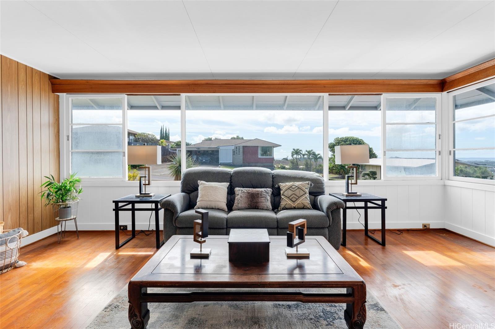 99-928 Kealaluina Drive
