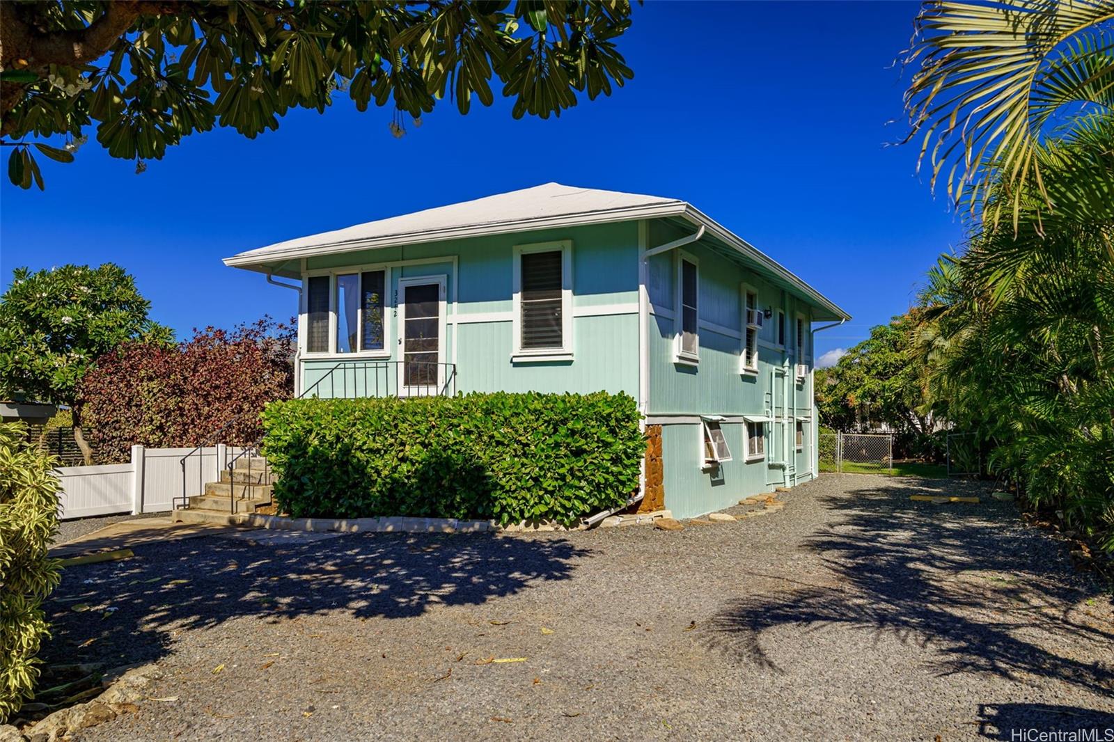 3242 Hinano Street A & B