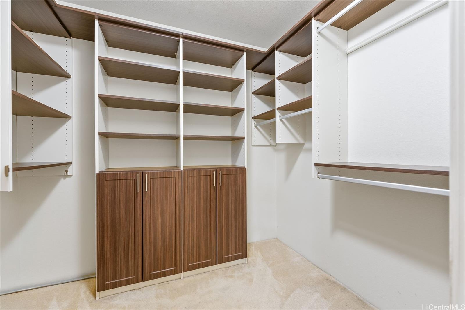 46-160 Kiowai Street  Unit 2324