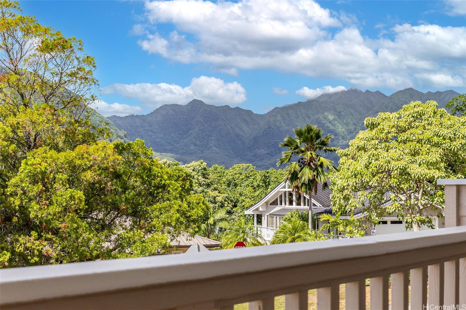 Photo 12 of 25