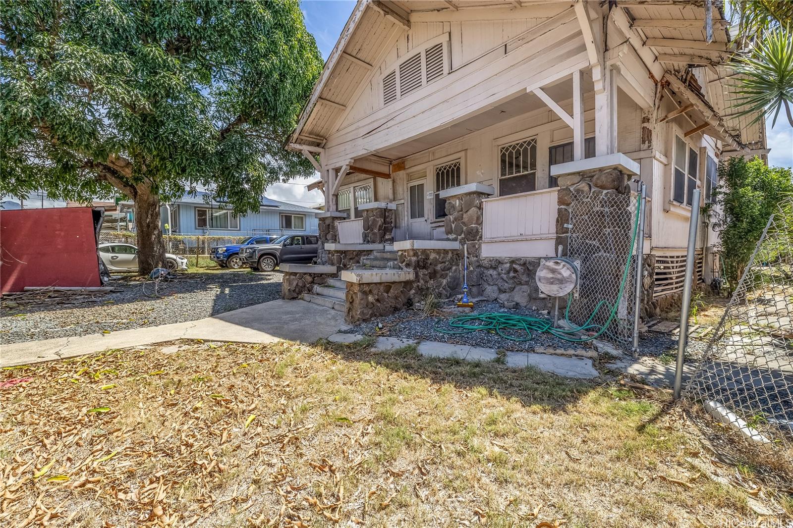 1221 Gulick Avenue