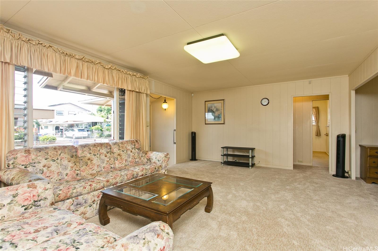 Photo 3 of 22