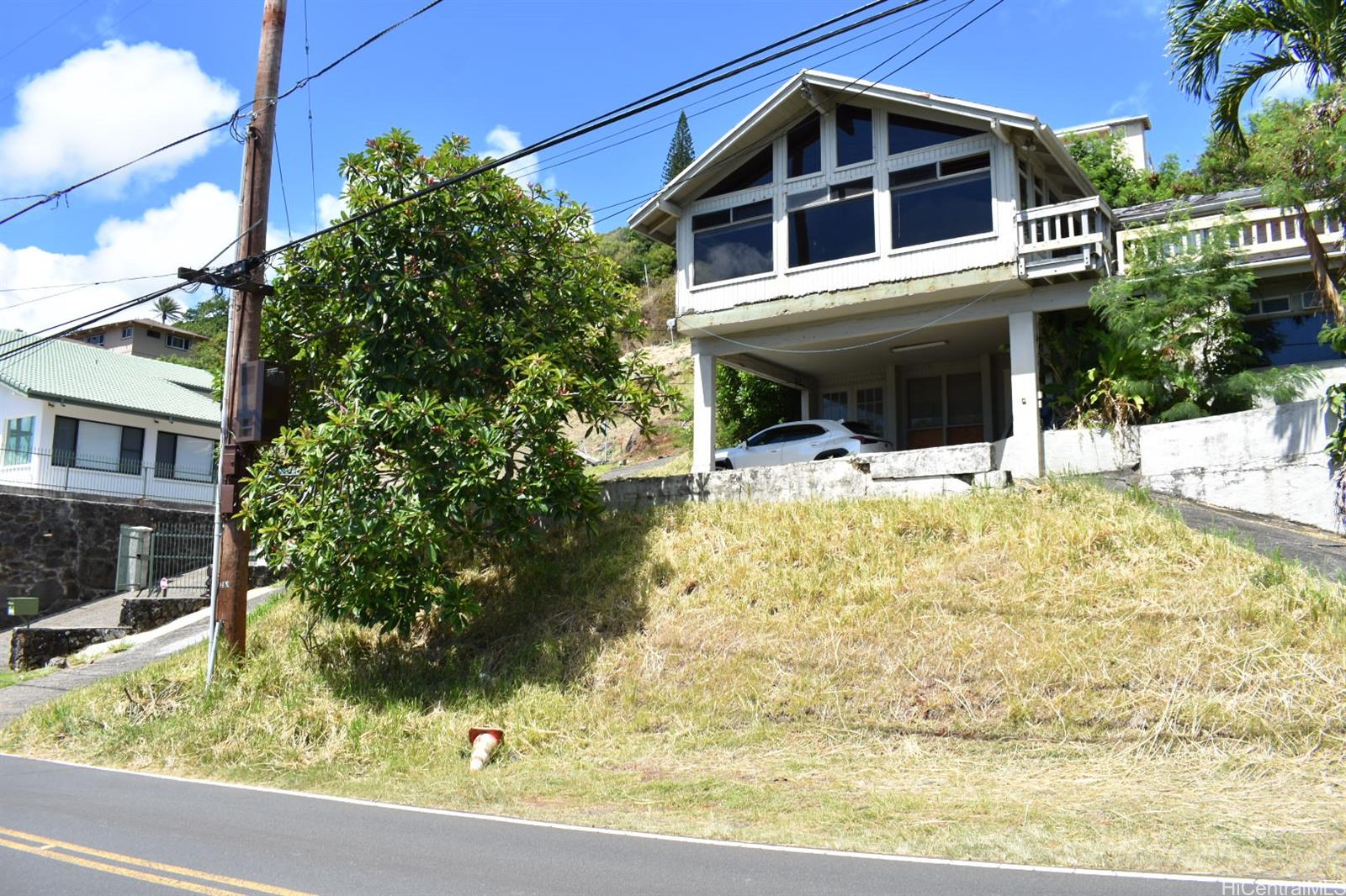 45-55 Lilipuna Road A