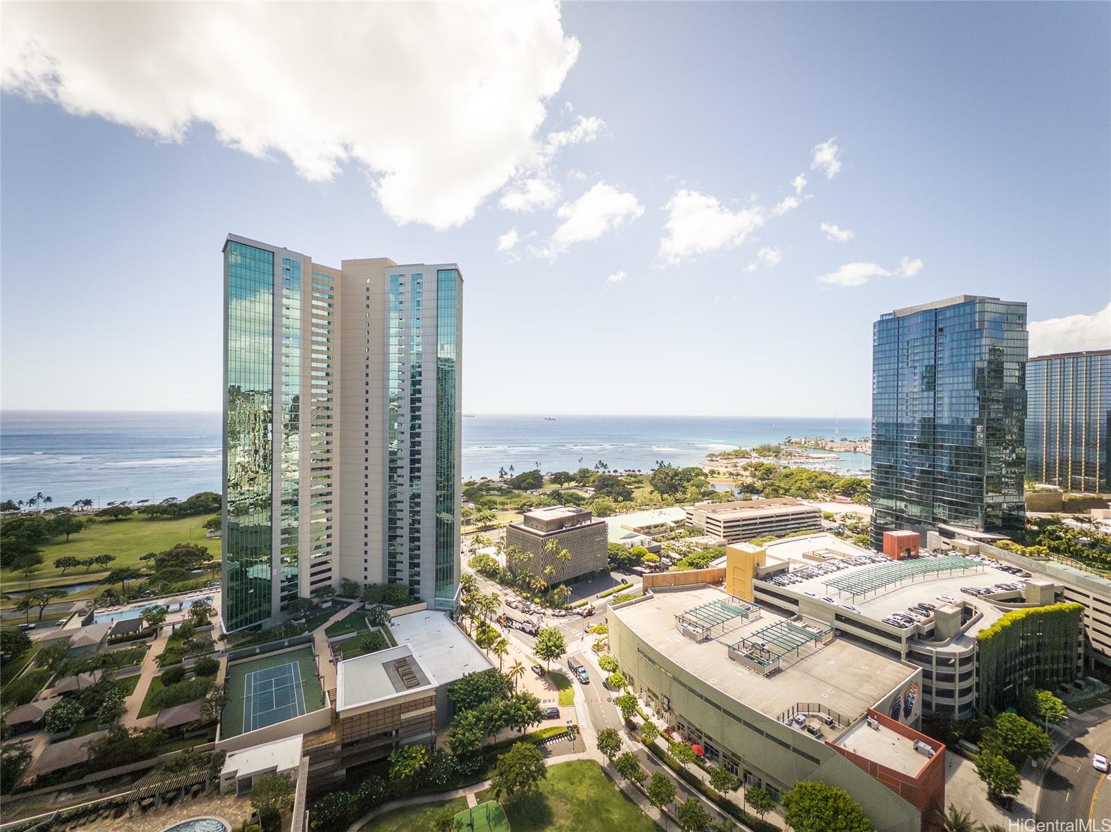 1177 Queen Street 3002