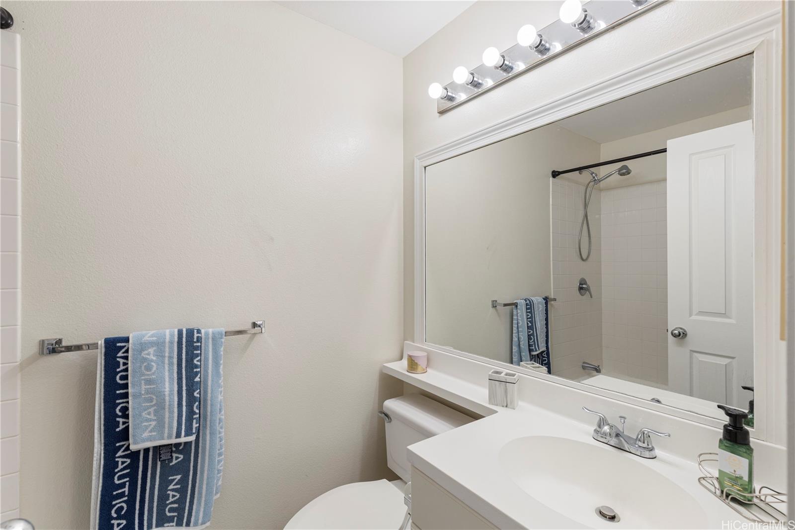 91-1025 Kaileolea Drive  Unit J3