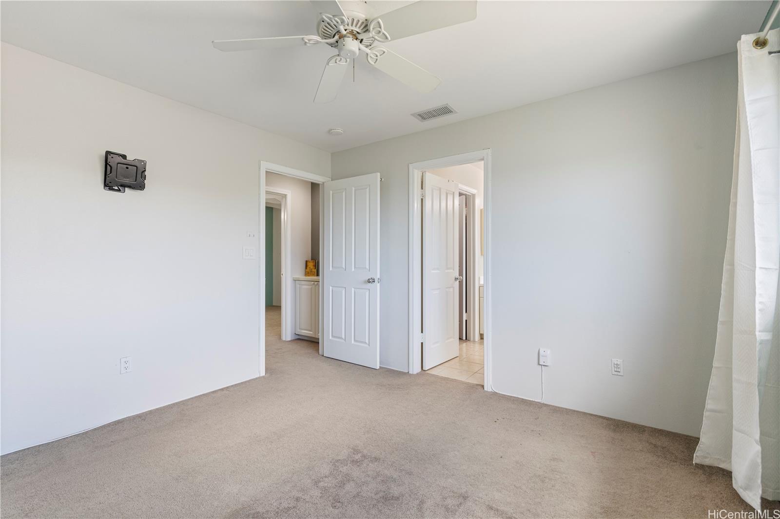 91-1025 Kaileolea Drive  Unit J3