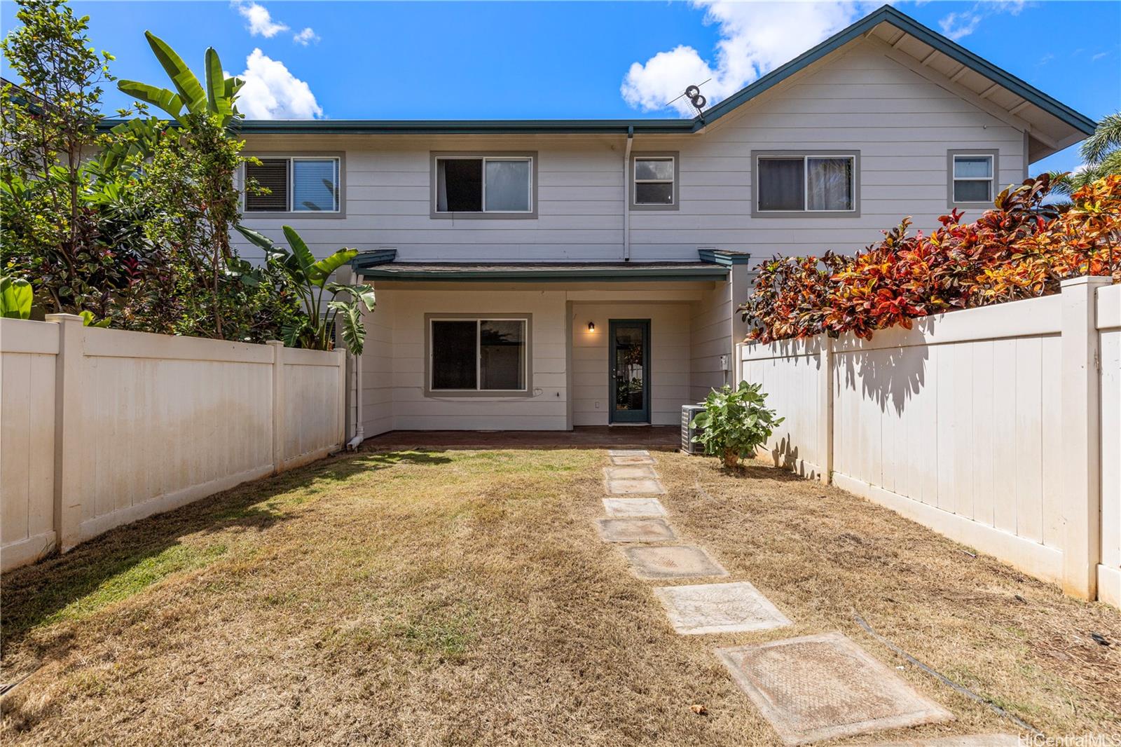 91-1025 Kaileolea Drive  Unit J3