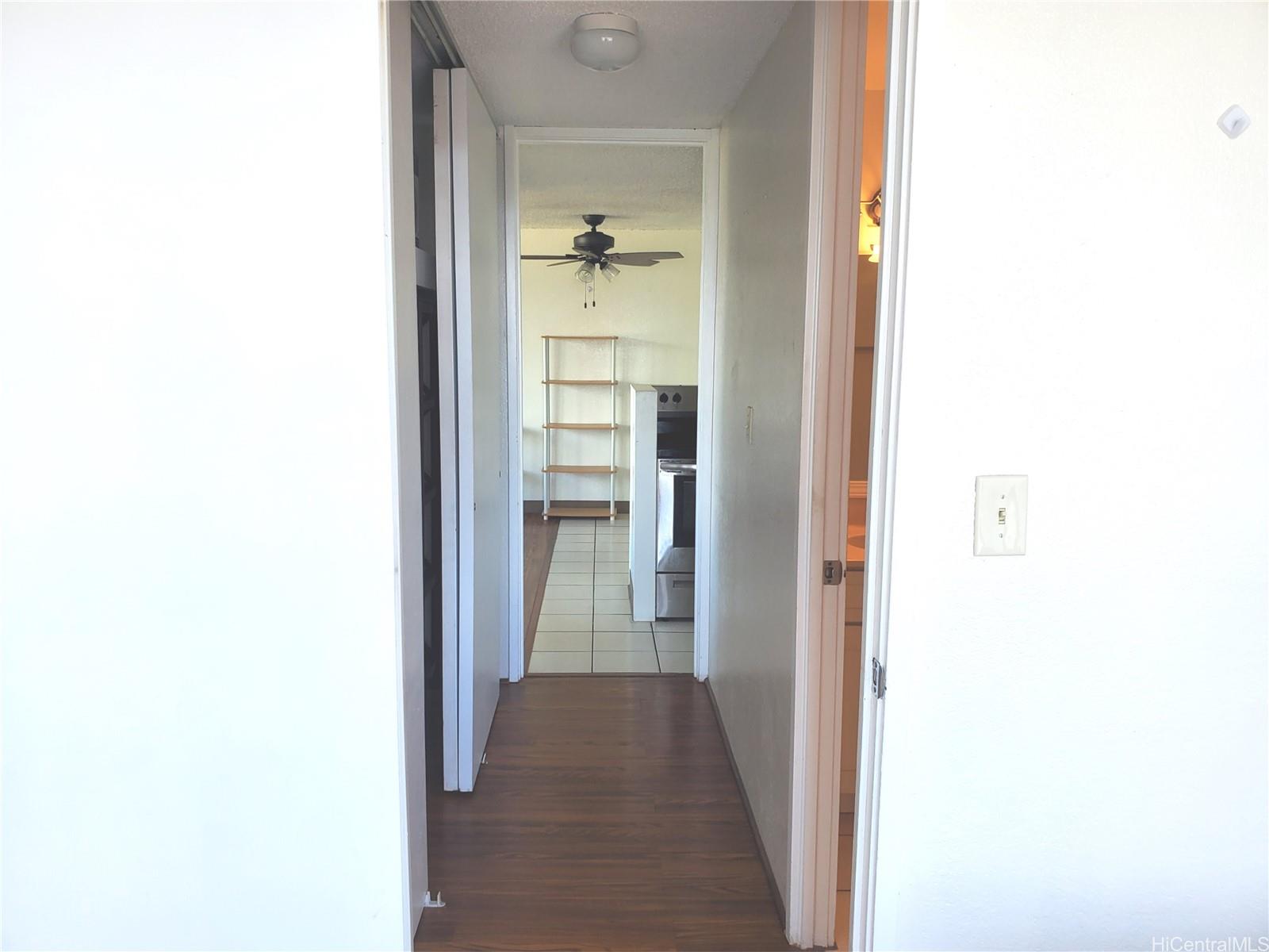 Photo 11 of 21