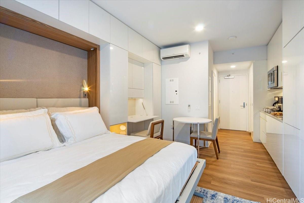 987 Queen Street  Unit 223
