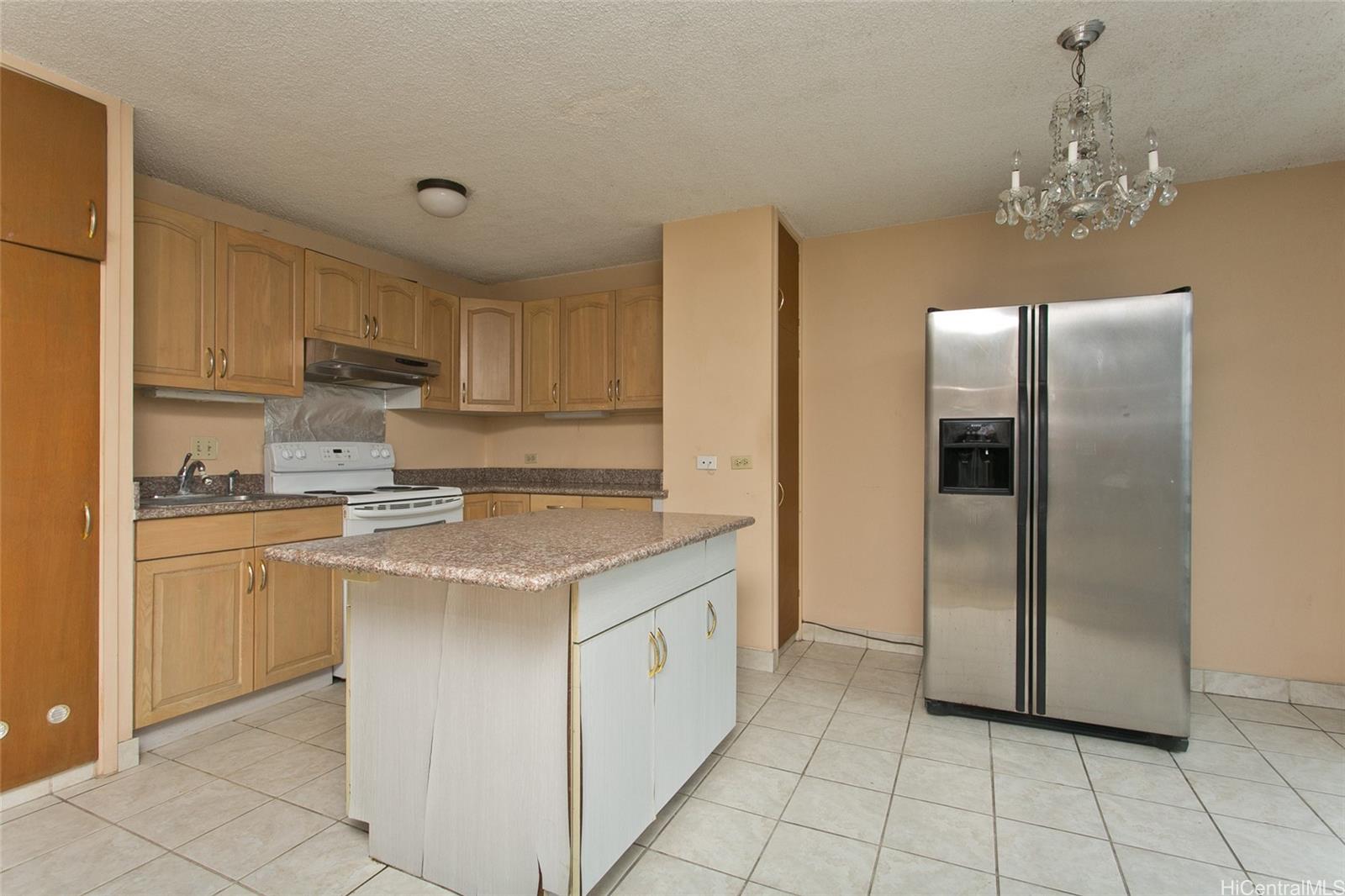 757 Kinalau Place 1501