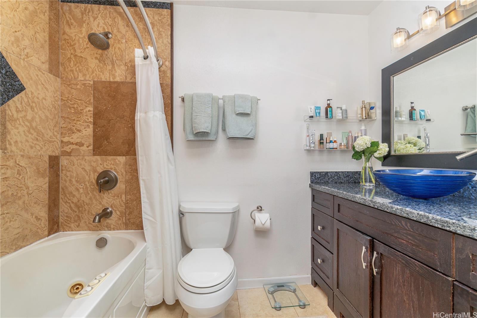 6370 Hawaii Kai Drive  Unit 7