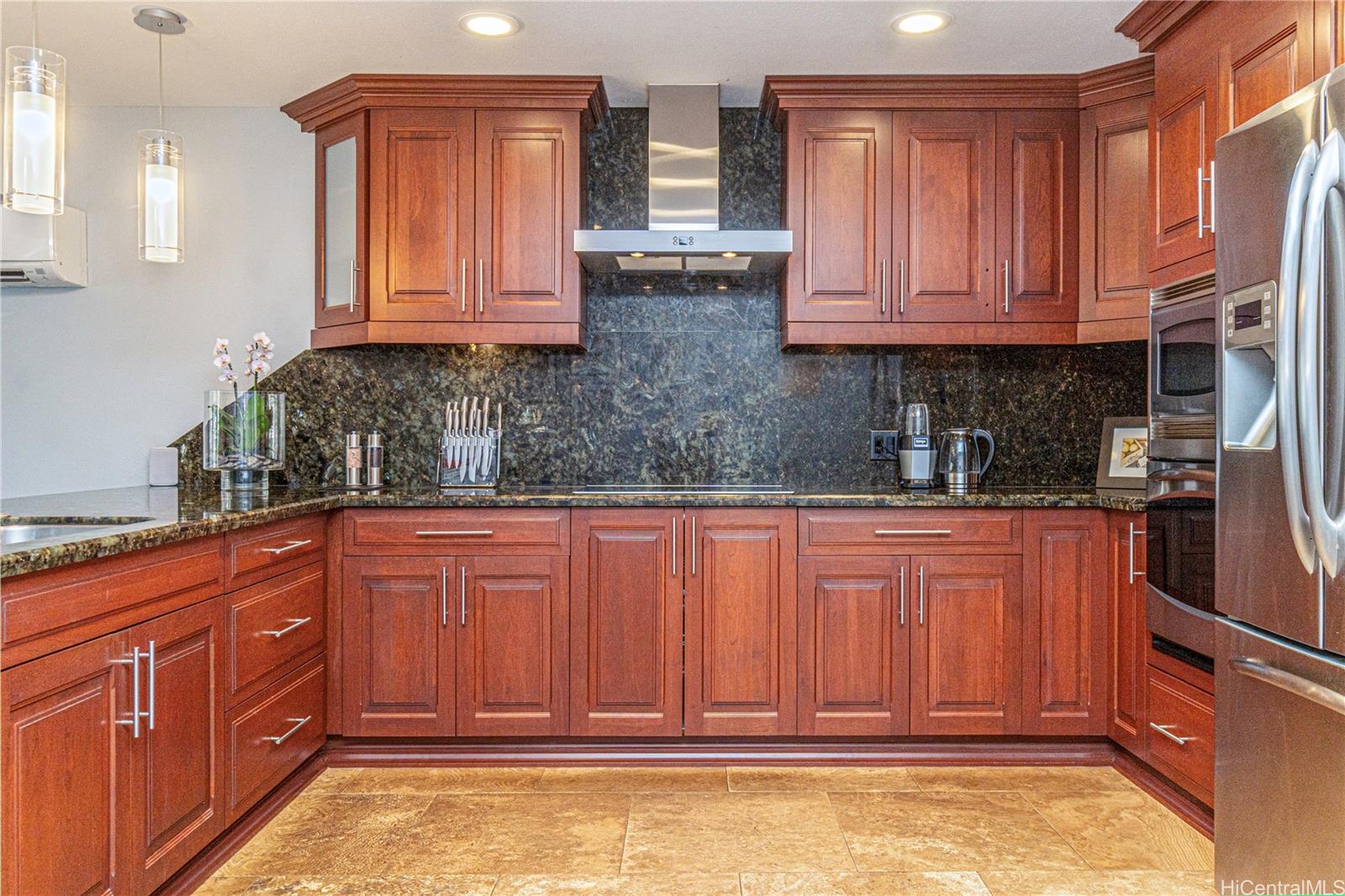6370 Hawaii Kai Drive  Unit 7