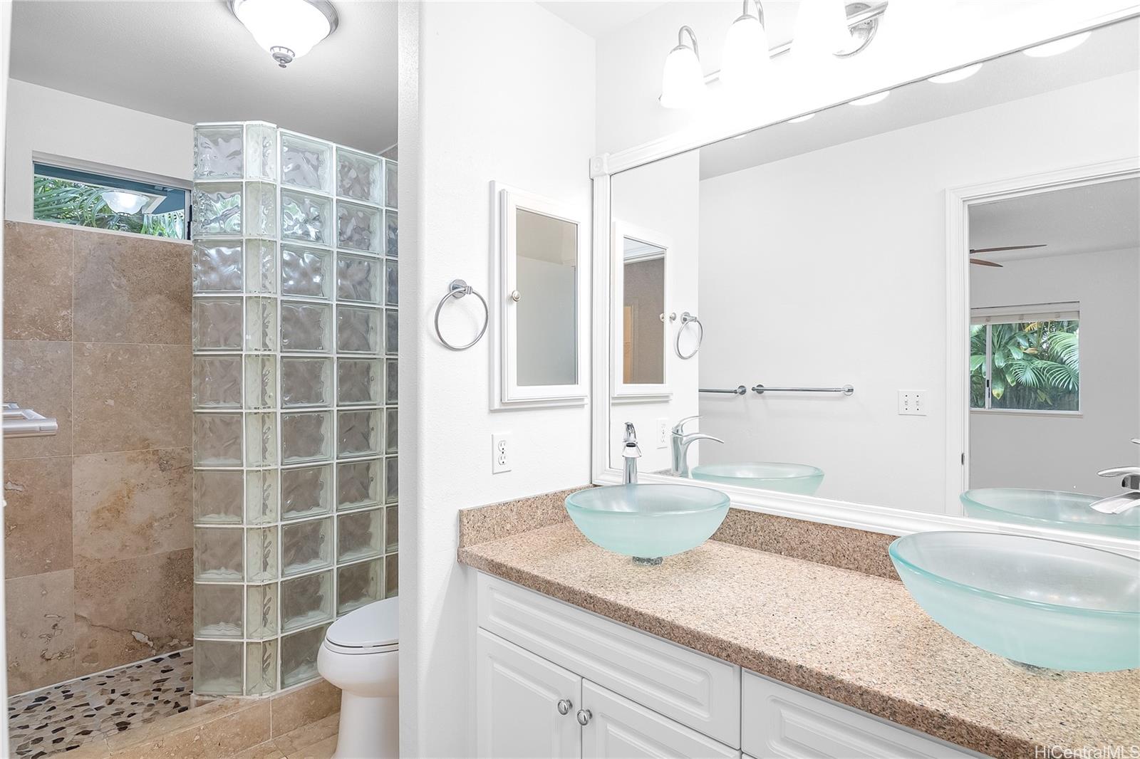 95-1157 Wikao Street  Unit 81