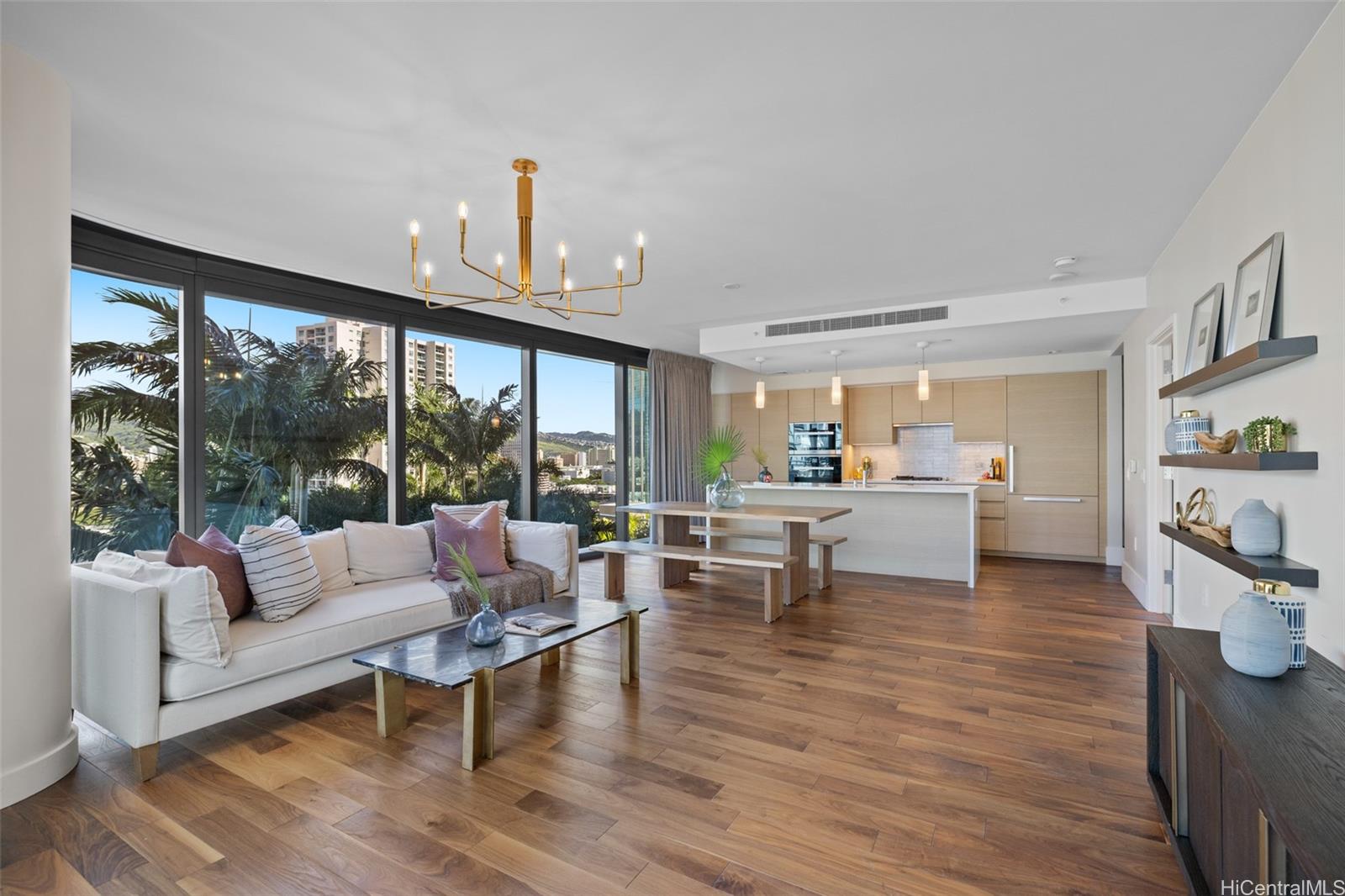 1108 Auahi Street 907