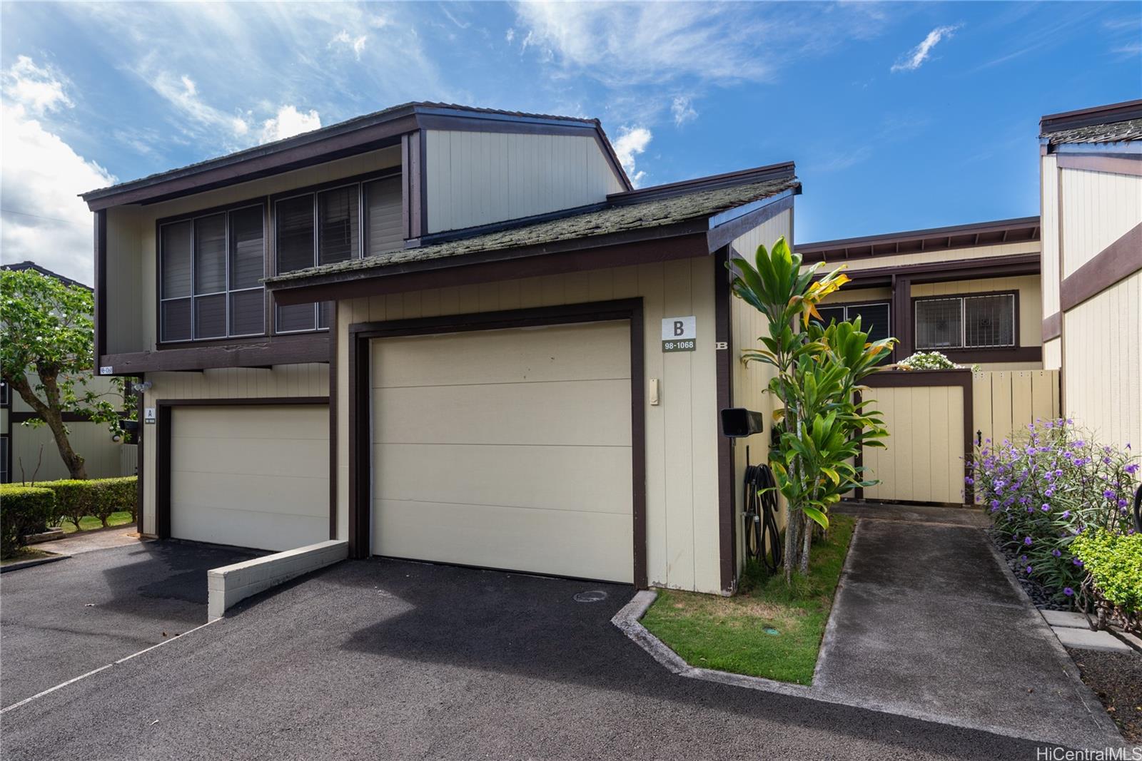 98-1068 Komo Mai Drive 98
