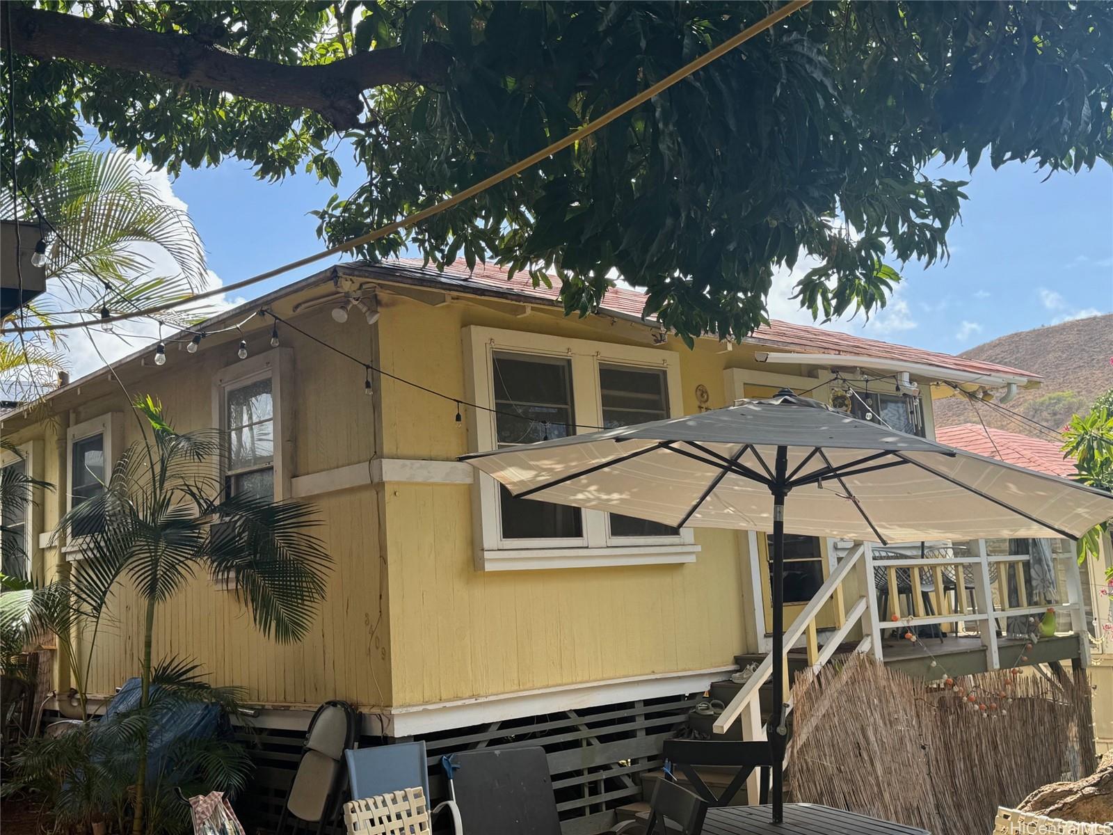 Photo 8 of 20