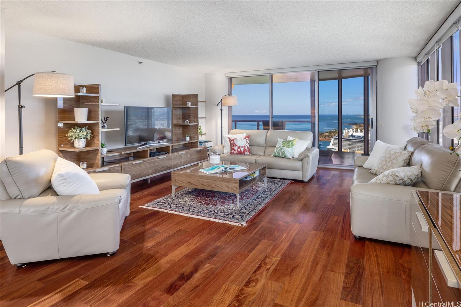 425 South Street 3404